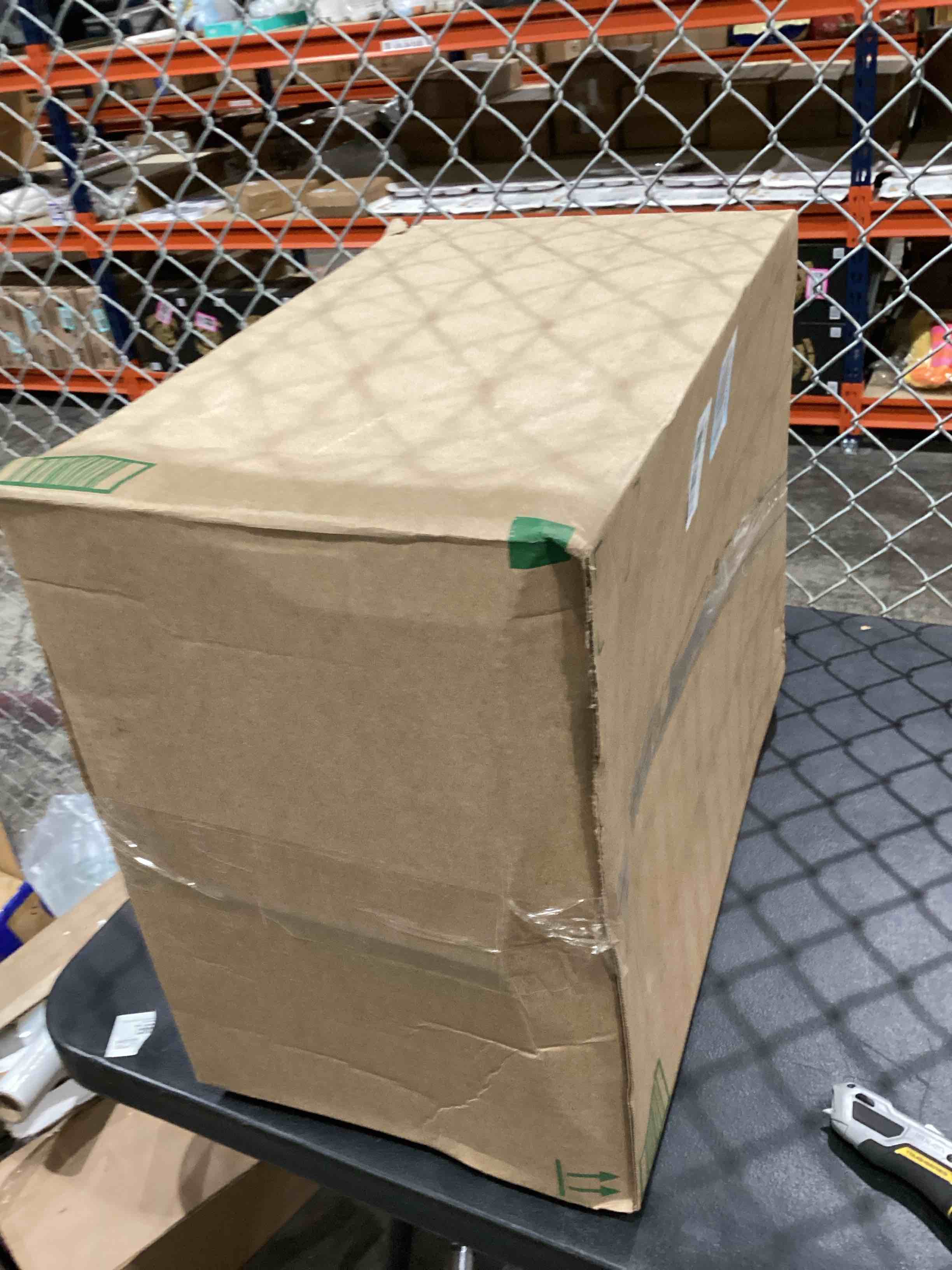 https://s3.amazonaws.com/lotting-images-prod/bidfta/TEA1987710_1758825853281.jpeg