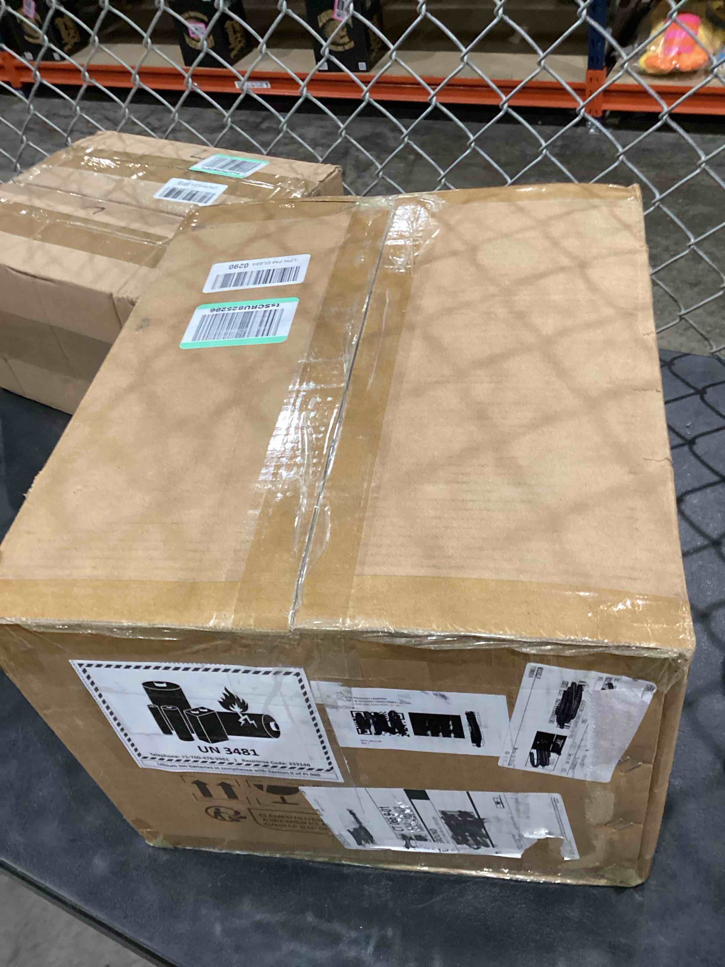 https://s3.amazonaws.com/lotting-images-prod/bidfta/TEA1987763_1758902010077.jpeg