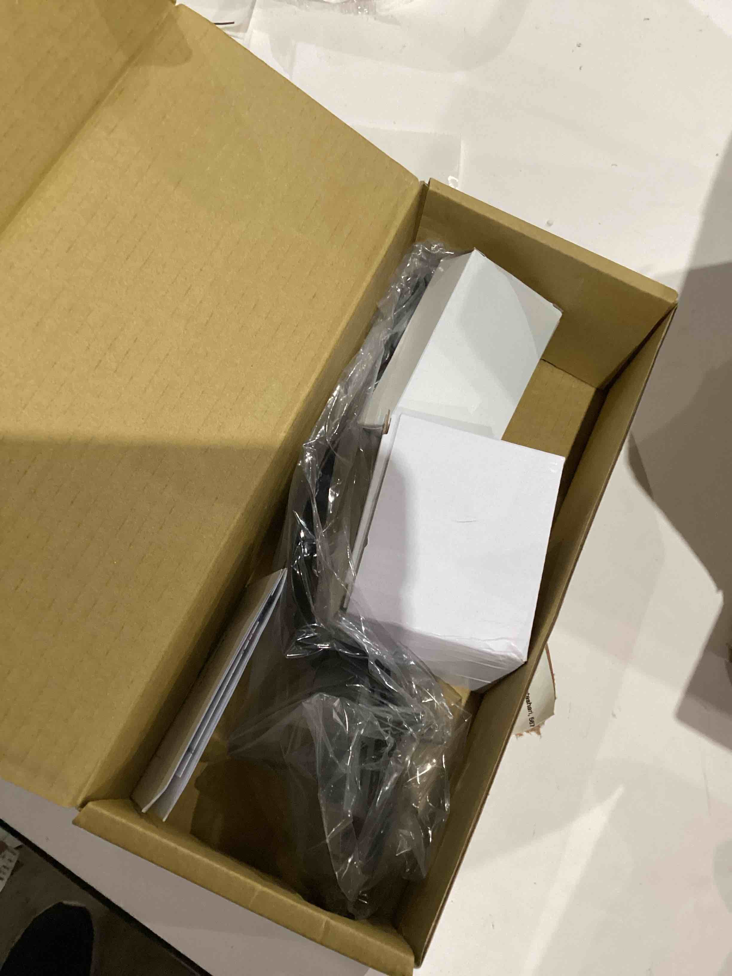 https://s3.amazonaws.com/lotting-images-prod/bidfta/TEA1988611_1759945243280.jpeg