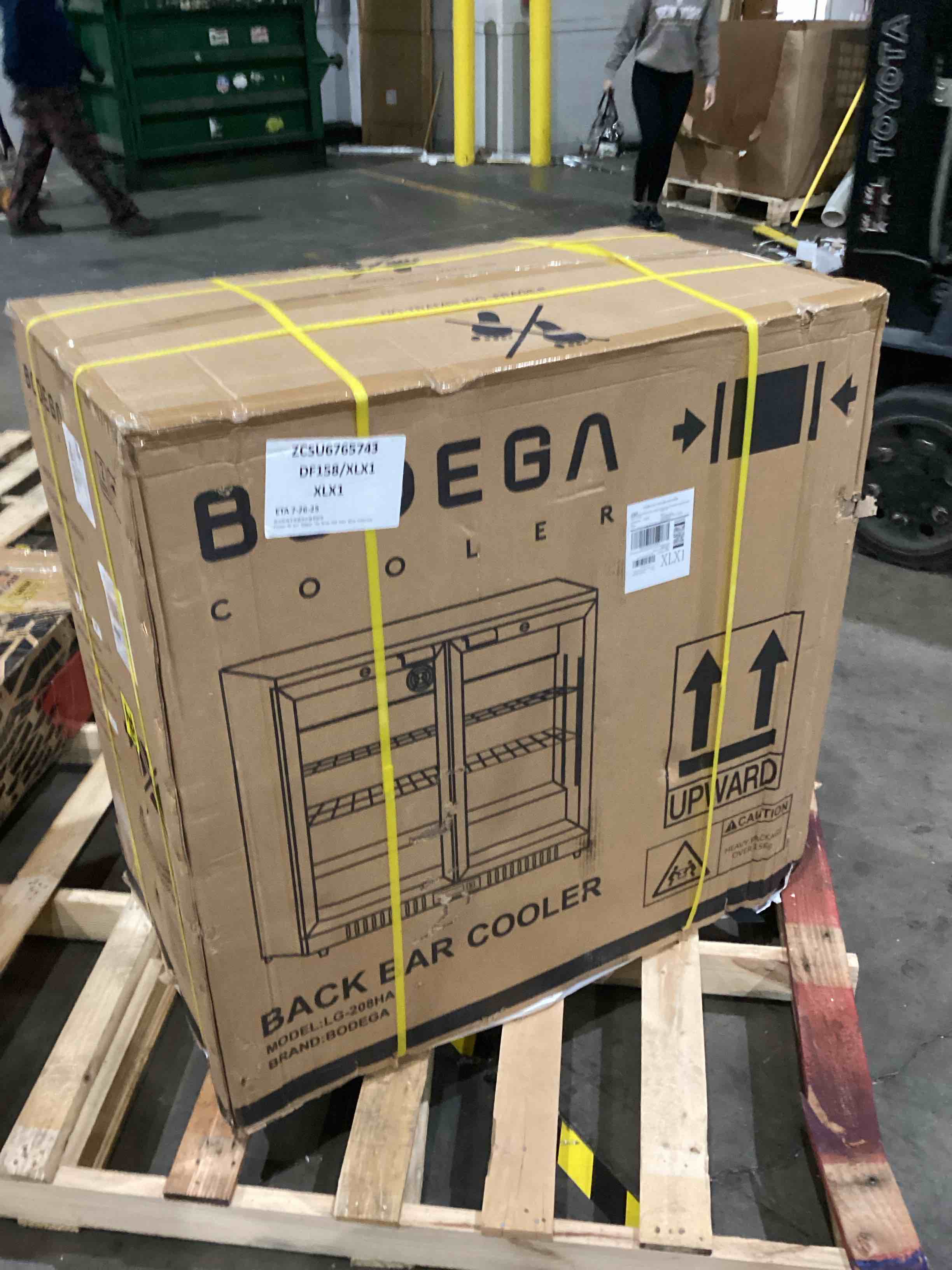 https://s3.amazonaws.com/lotting-images-prod/bidfta/TEA1988978_1760536419217.jpeg