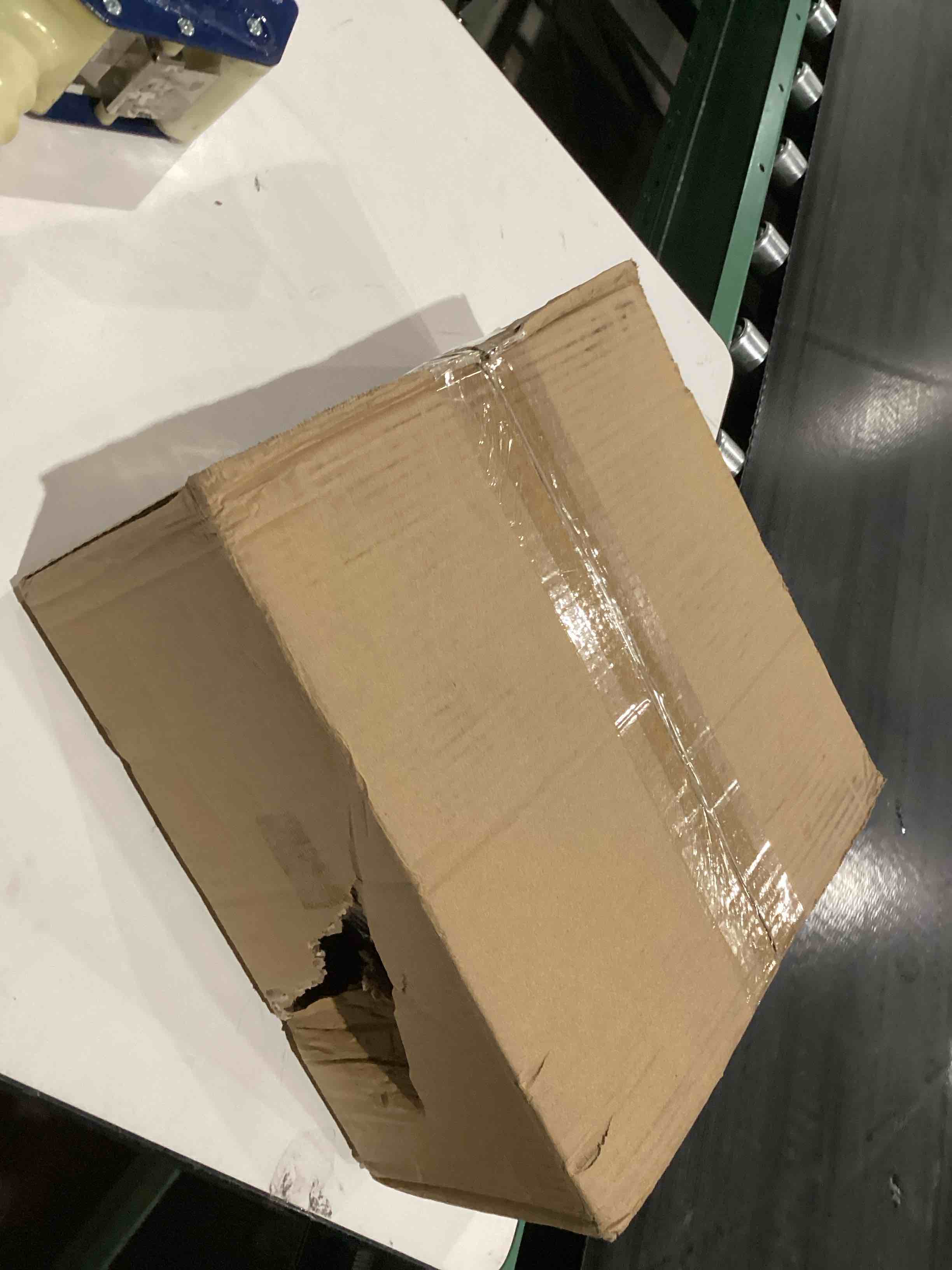 https://s3.amazonaws.com/lotting-images-prod/bidfta/TEA1989148_1760790434255.jpeg