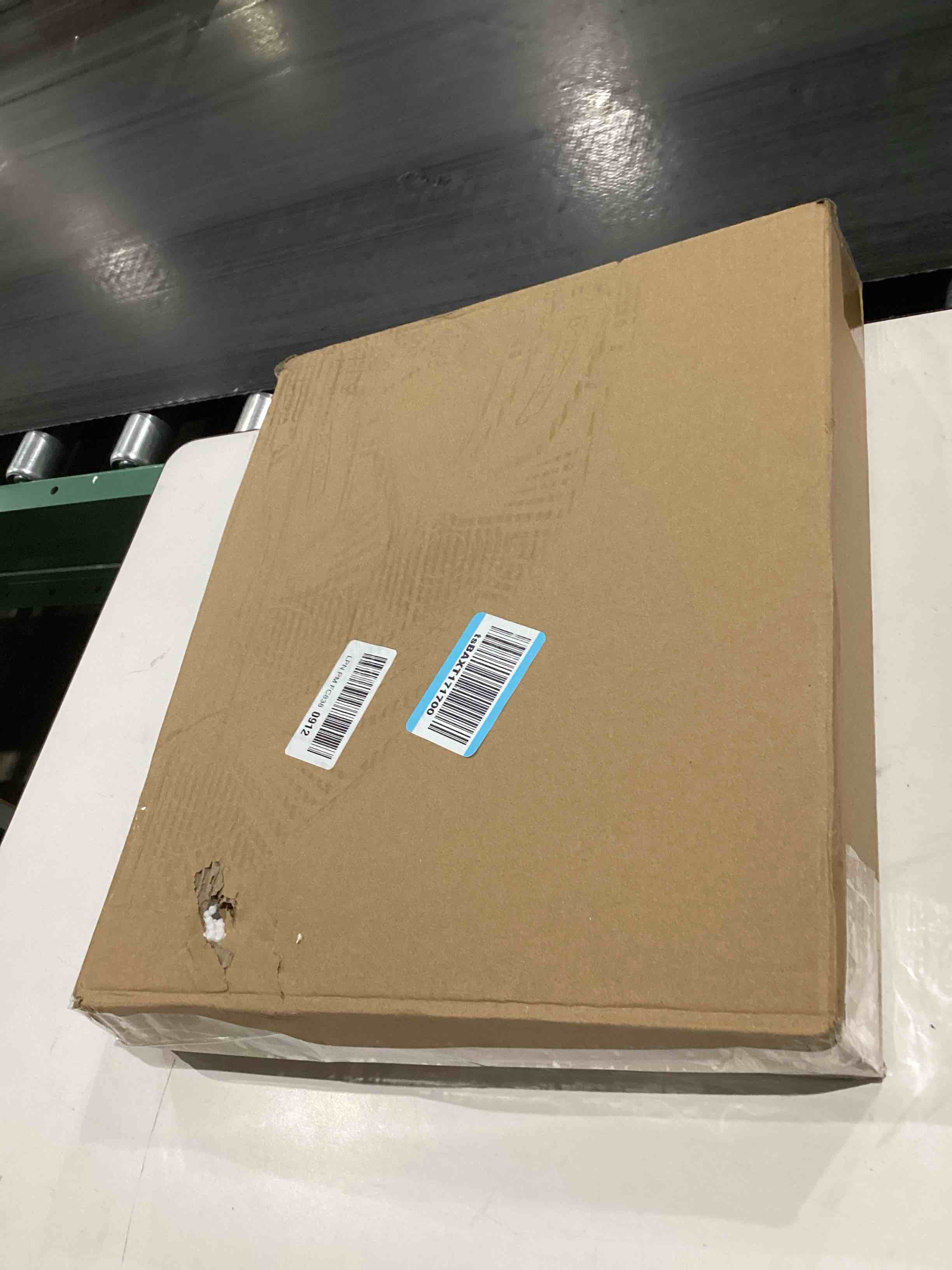 Saysmile Vintage 11x14 Picture Frame Gold, Textured Antique Picture Frames with Embossed Flower Desi