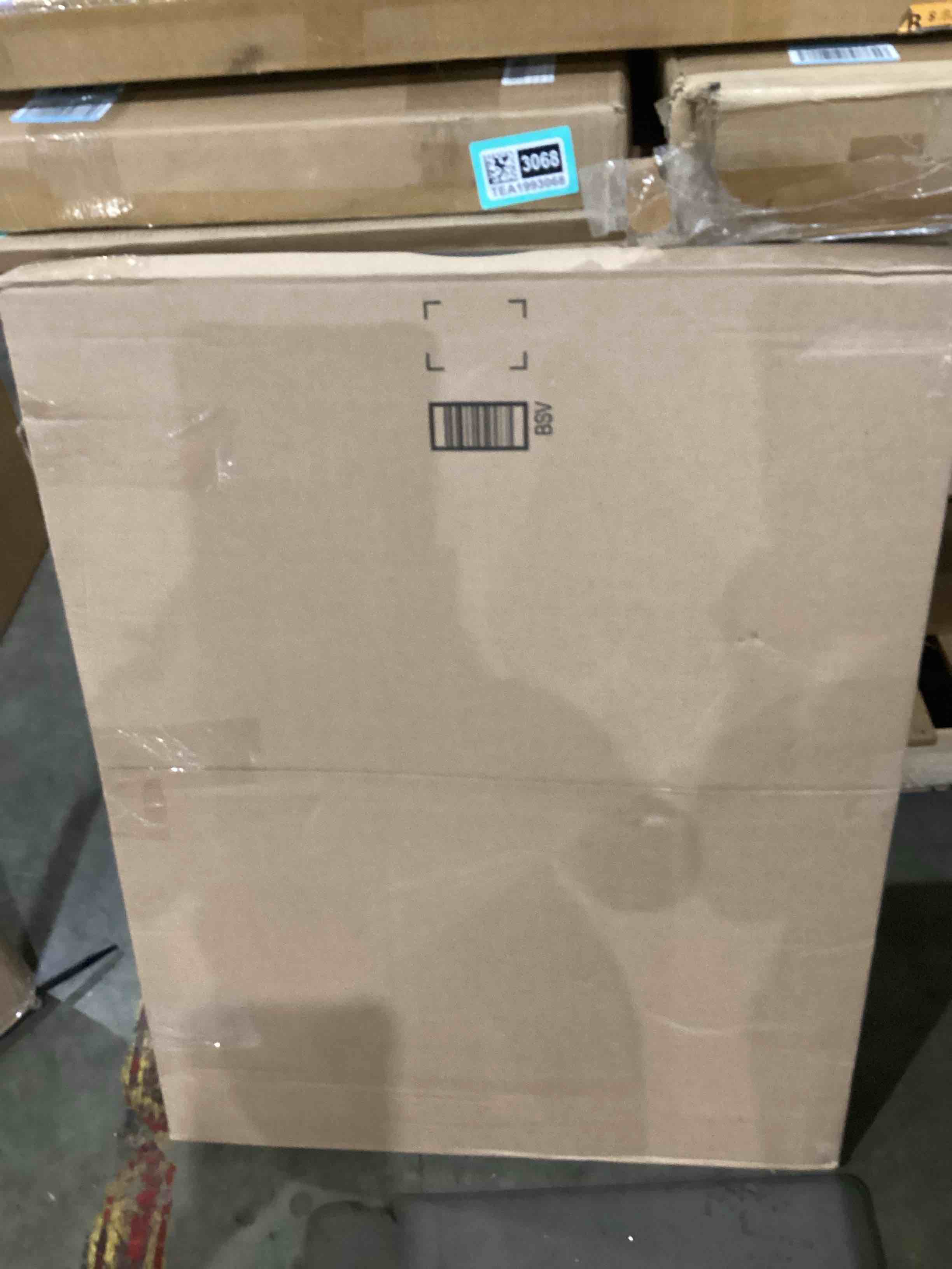 https://s3.amazonaws.com/lotting-images-prod/bidfta/TEA1993072_1758124616211.jpeg