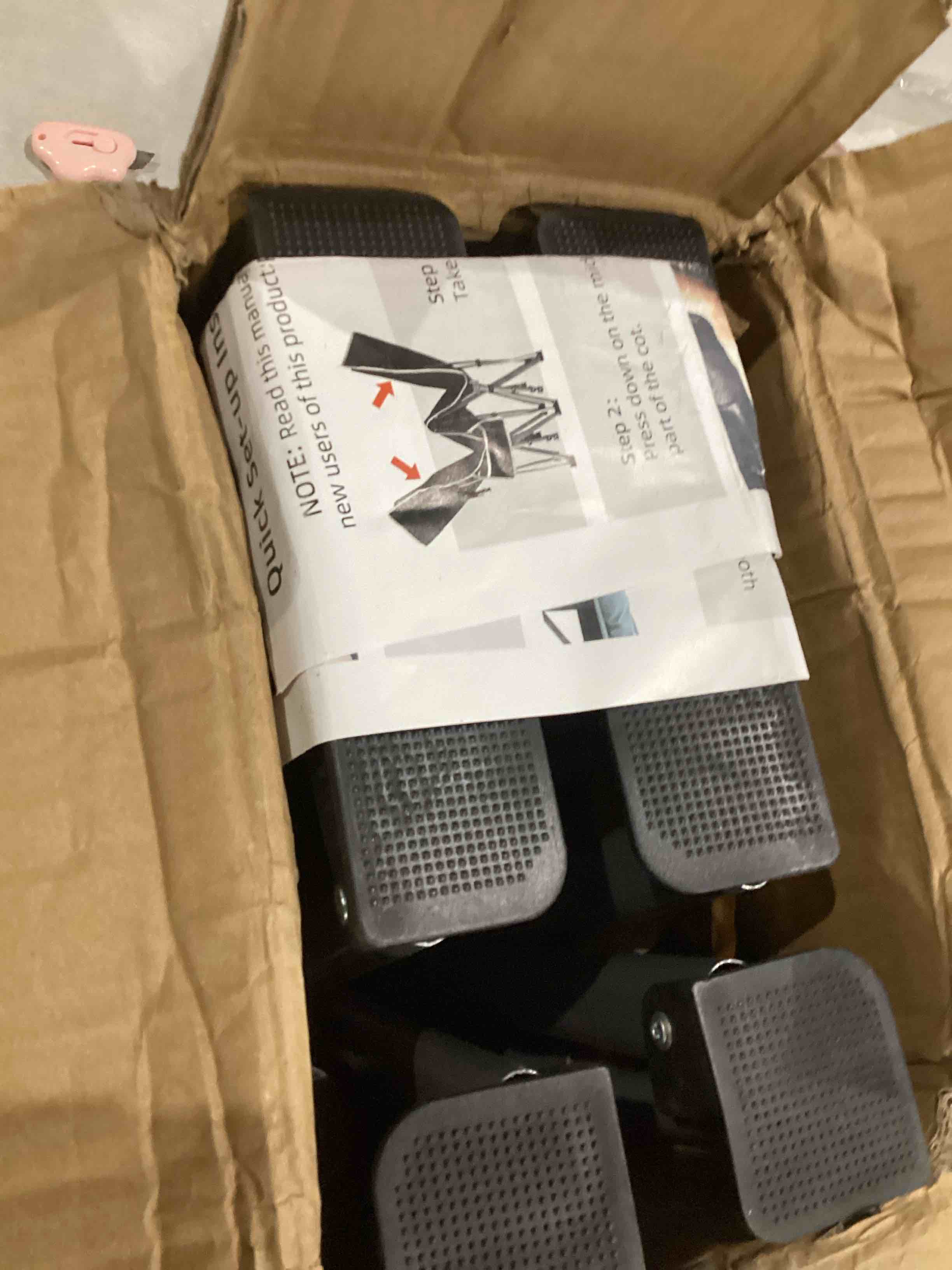 https://s3.amazonaws.com/lotting-images-prod/bidfta/TEA1993225_1758283456730.jpeg