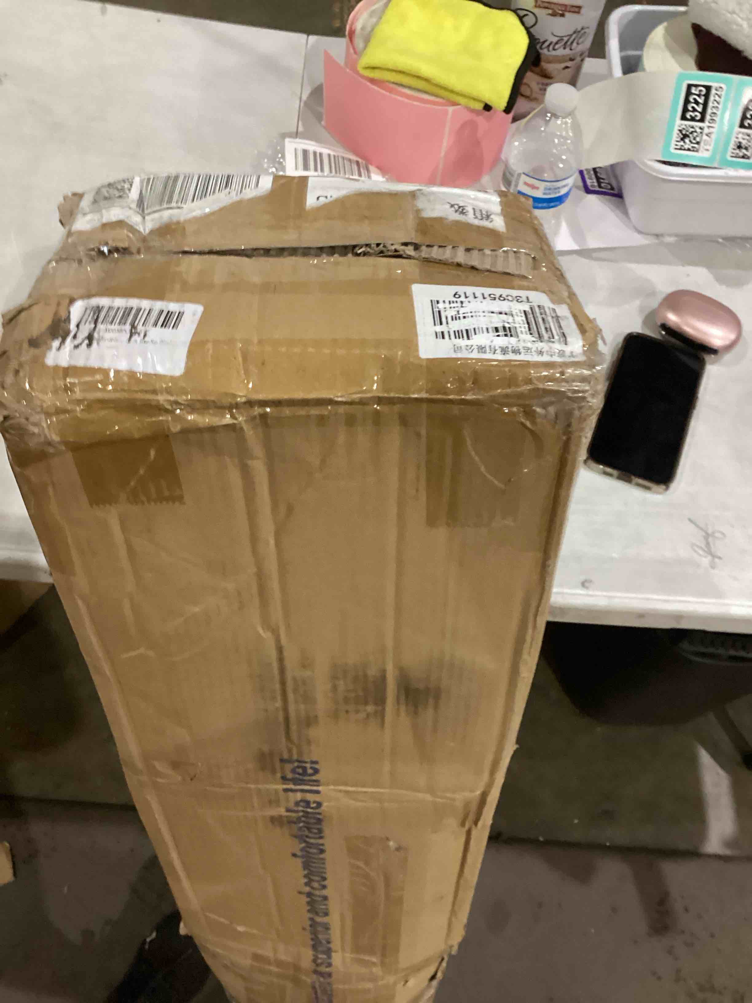 https://s3.amazonaws.com/lotting-images-prod/bidfta/TEA1993225_1758283478438.jpeg