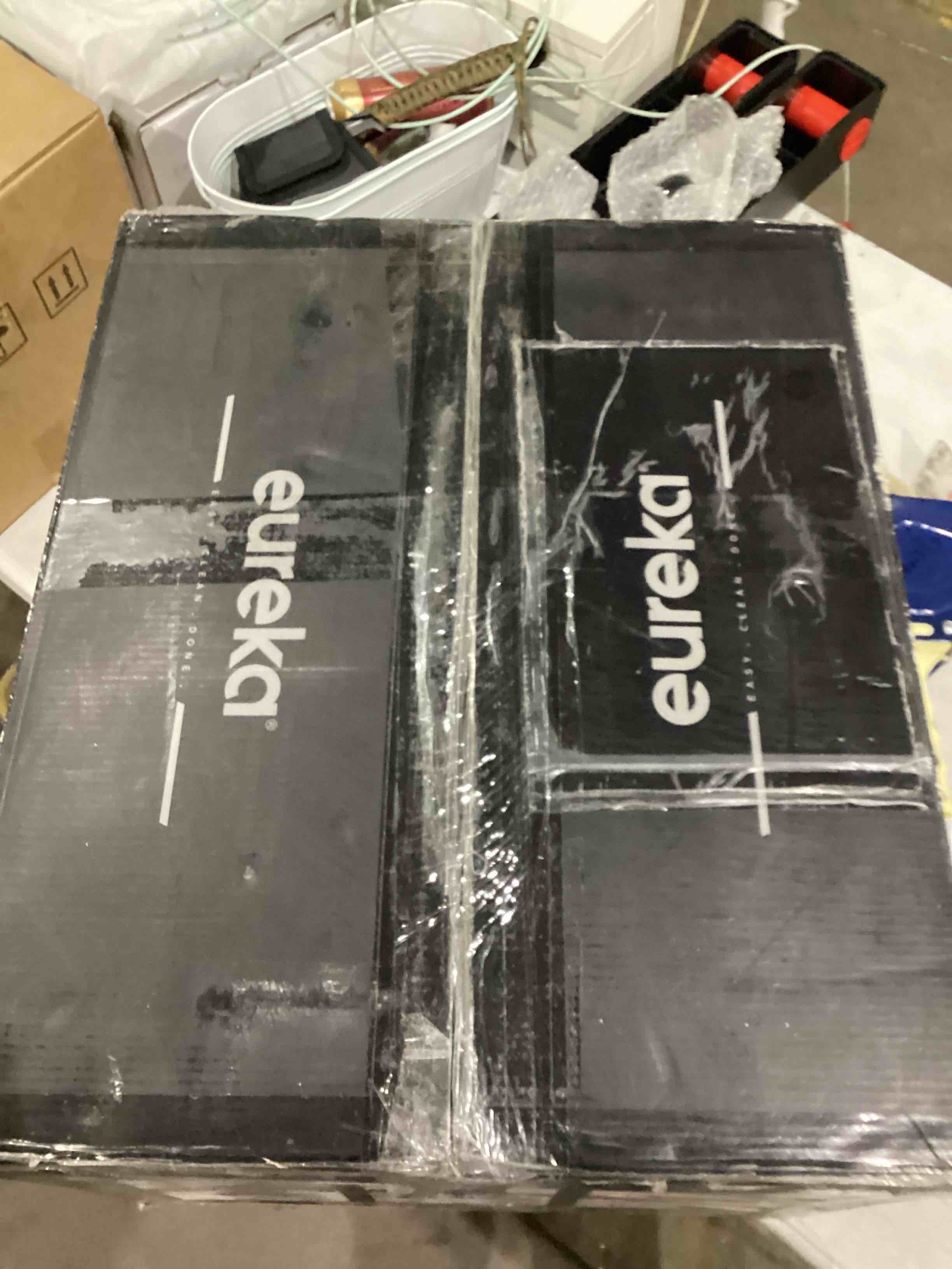 https://s3.amazonaws.com/lotting-images-prod/bidfta/TEA1993428_1758732374105.jpeg