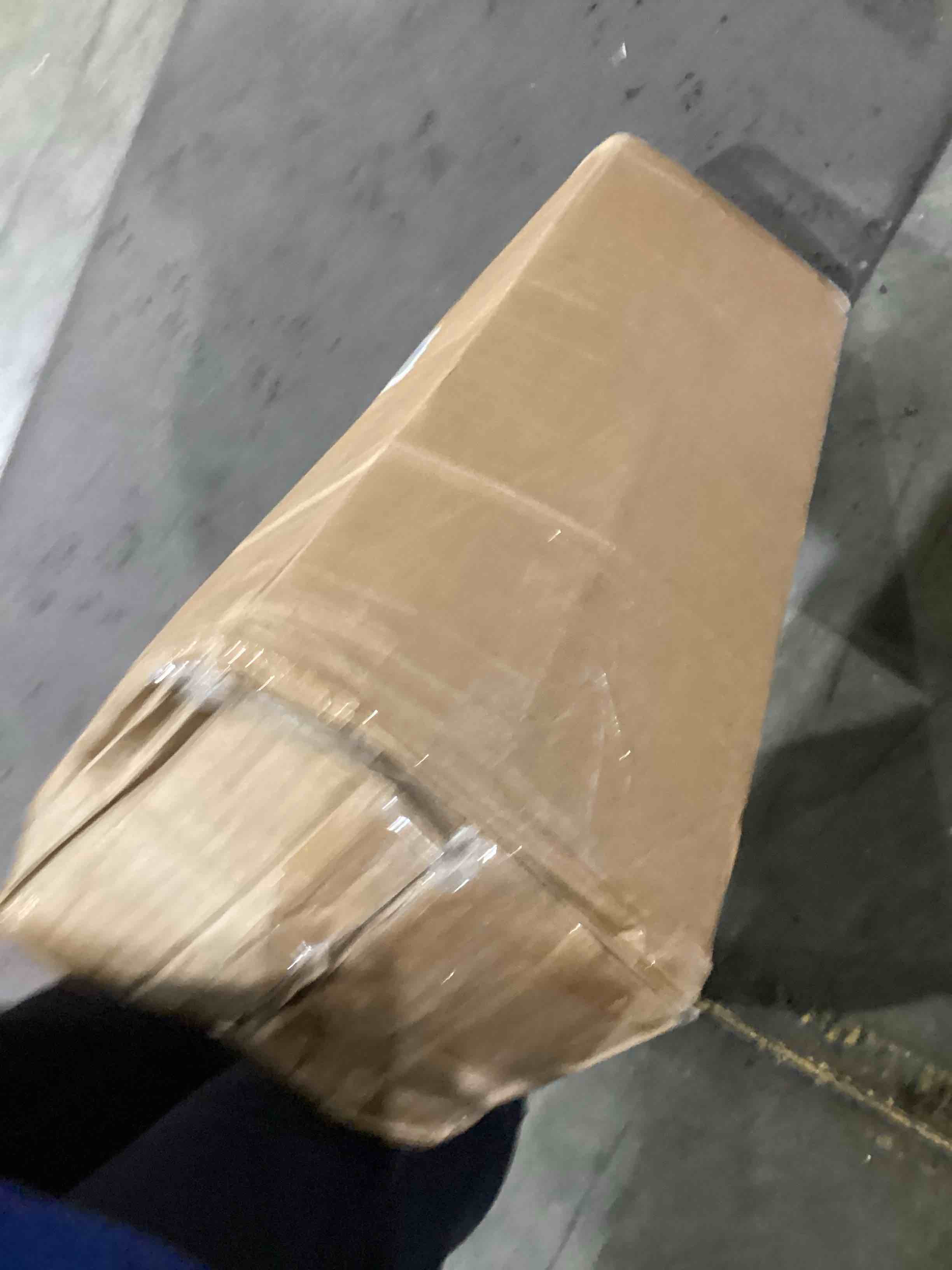 https://s3.amazonaws.com/lotting-images-prod/bidfta/TEA1993528_1758813000898.jpeg