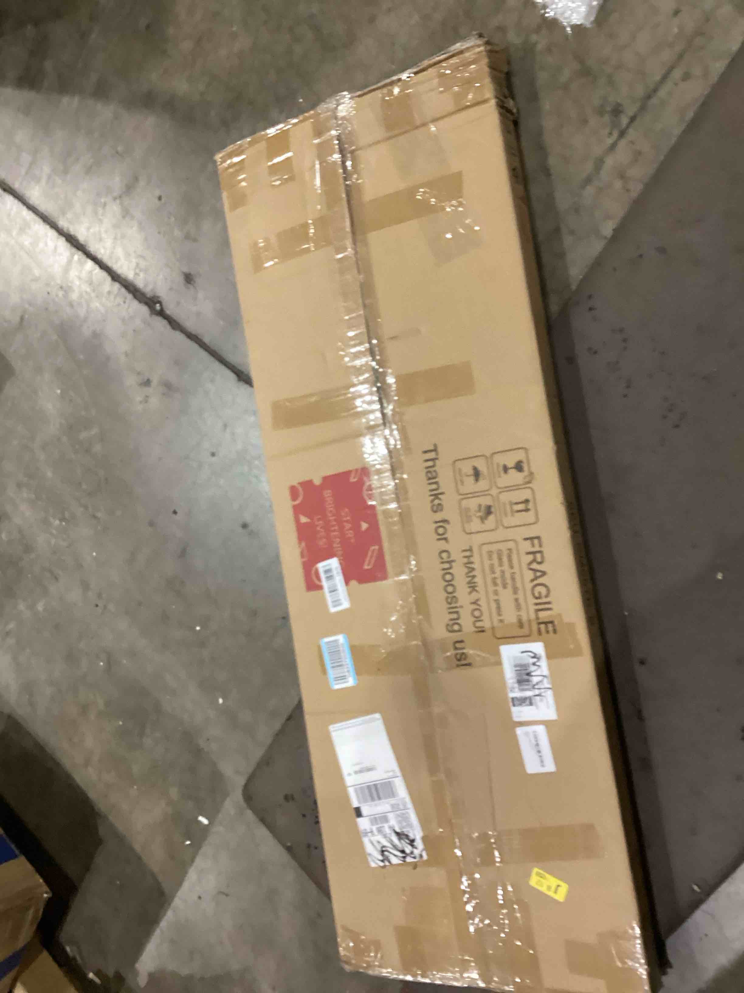 https://s3.amazonaws.com/lotting-images-prod/bidfta/TEA1993530_1758813862232.jpeg