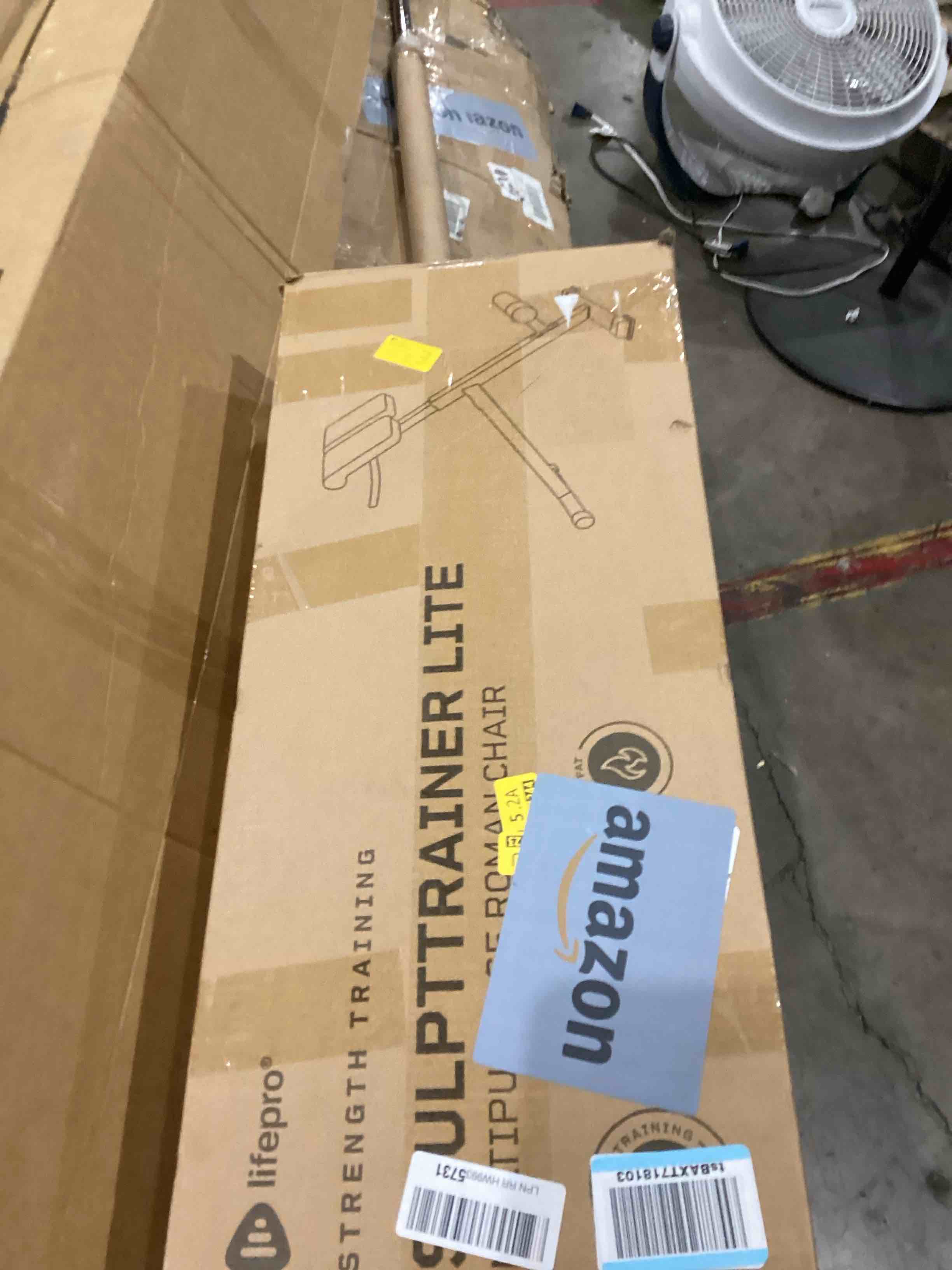 https://s3.amazonaws.com/lotting-images-prod/bidfta/TEA1993747_1759165906643.jpeg