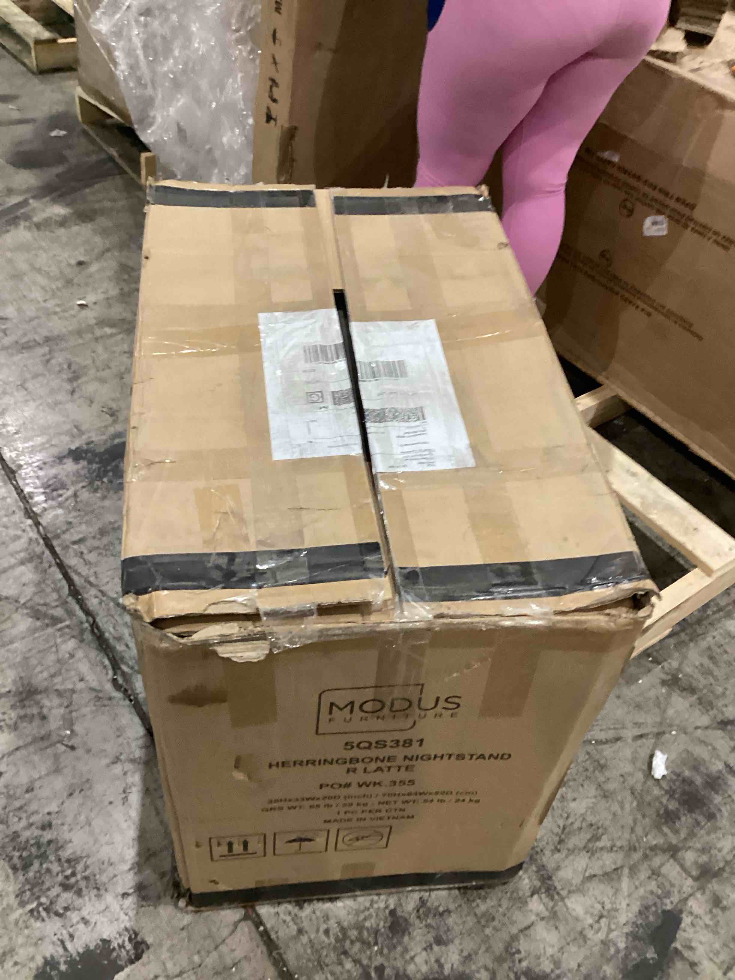 https://s3.amazonaws.com/lotting-images-prod/bidfta/TEA1994343_1759862019363.jpeg