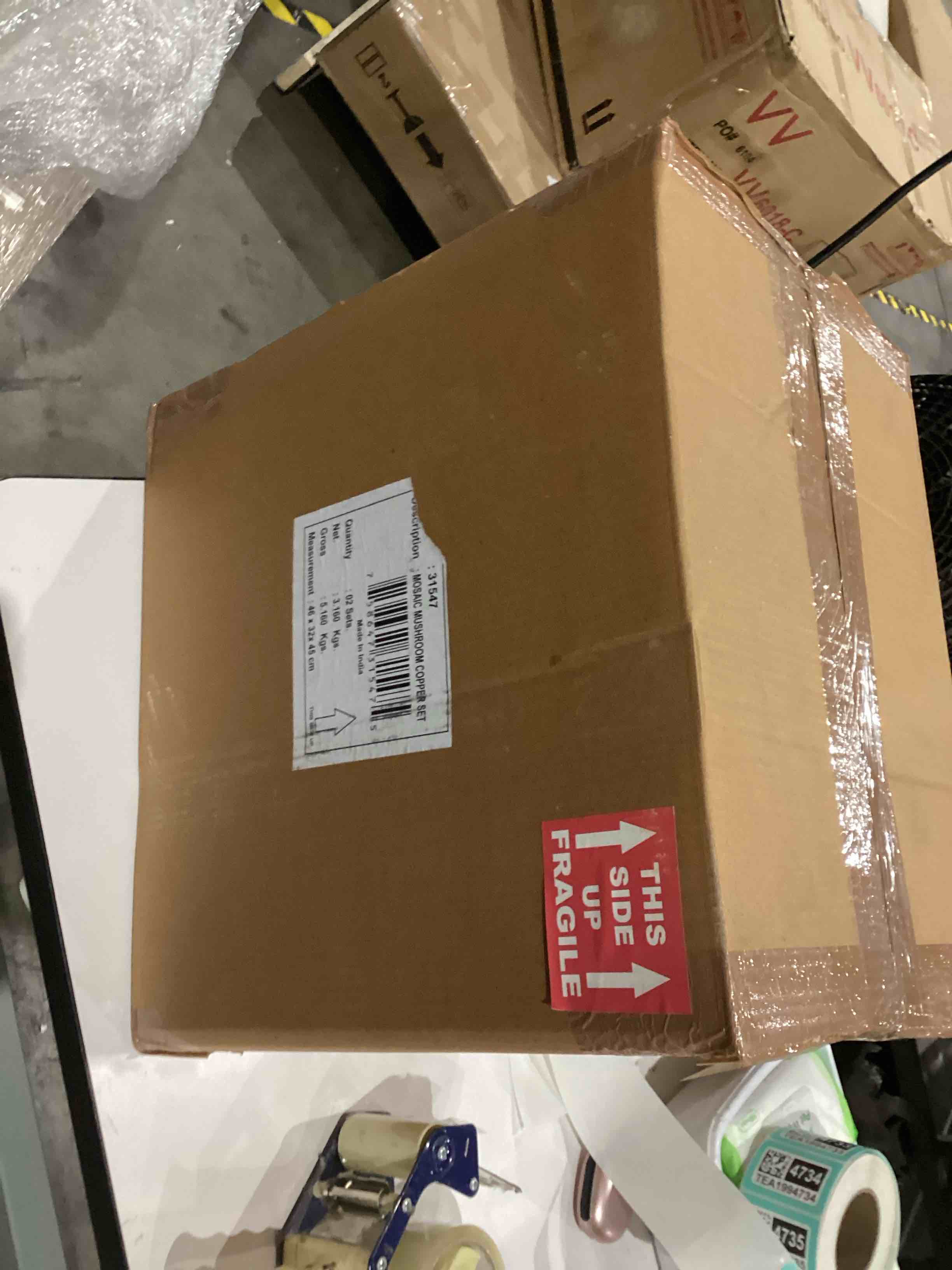 https://s3.amazonaws.com/lotting-images-prod/bidfta/TEA1994727_1760461955659.jpeg