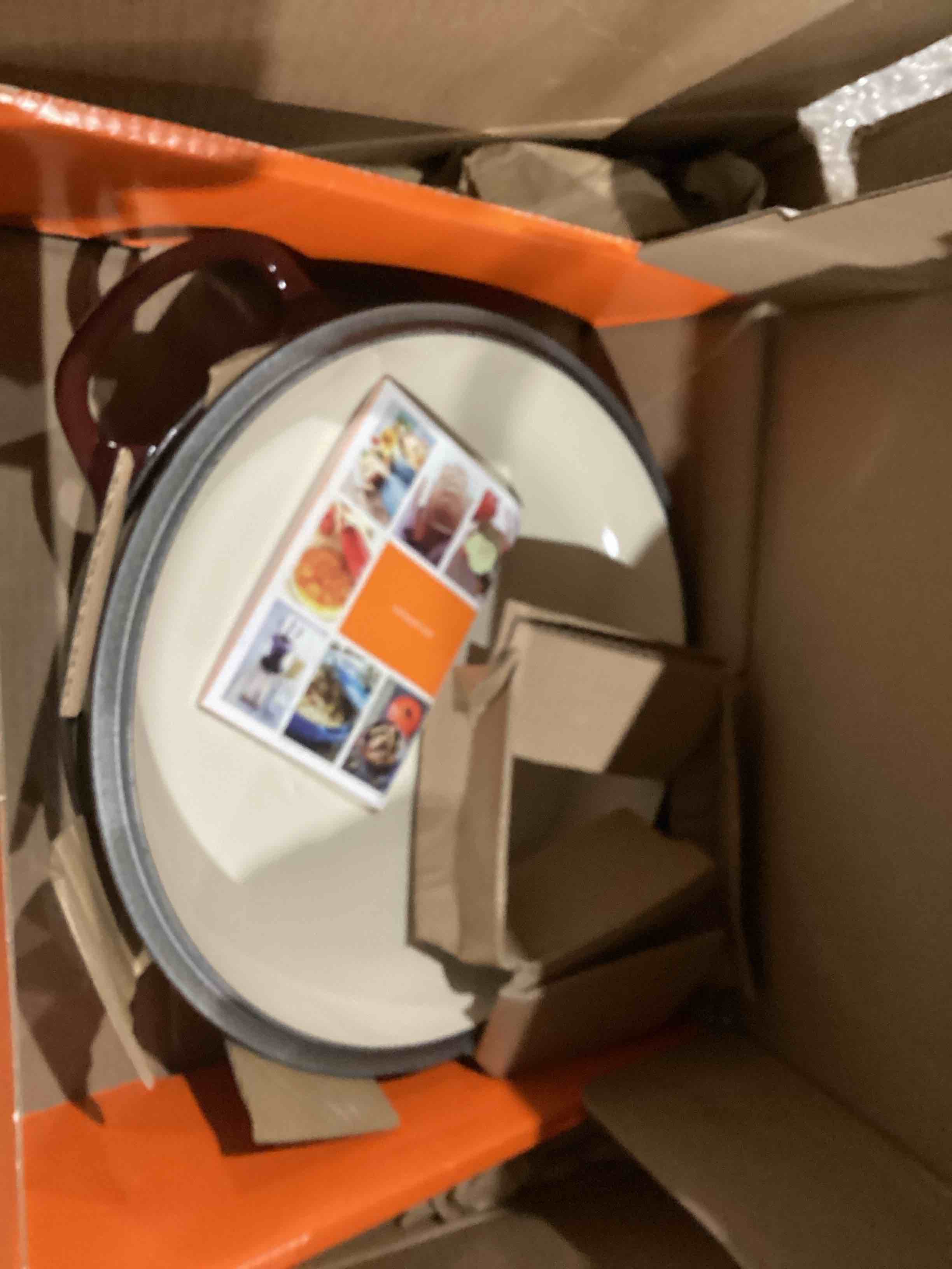 https://s3.amazonaws.com/lotting-images-prod/bidfta/TEA1994730_1760462944585.jpeg