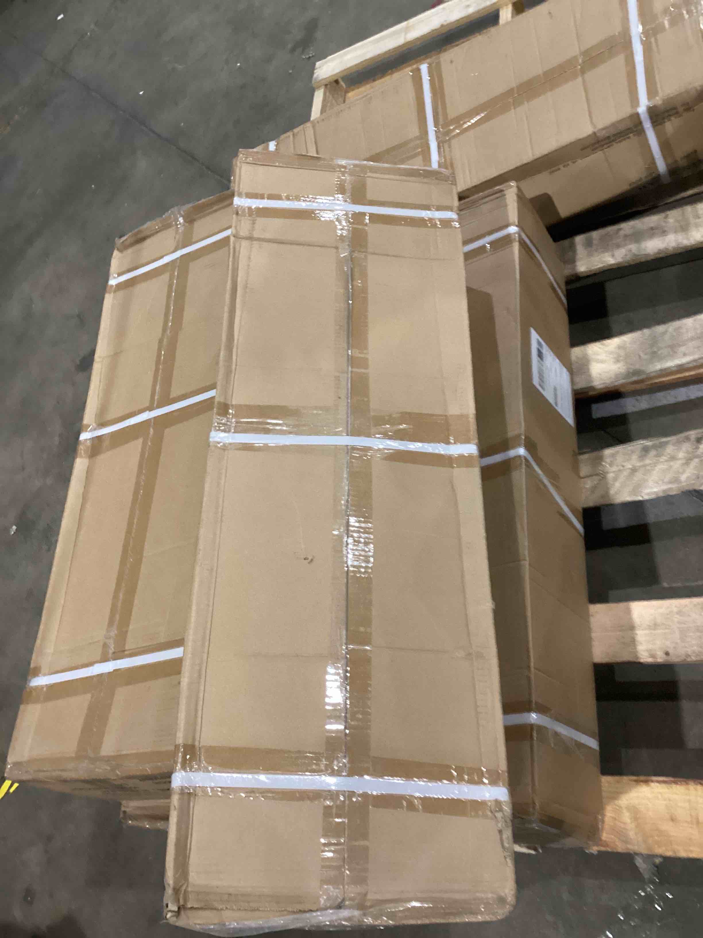https://s3.amazonaws.com/lotting-images-prod/bidfta/TEA1994751_1760530709319.jpeg