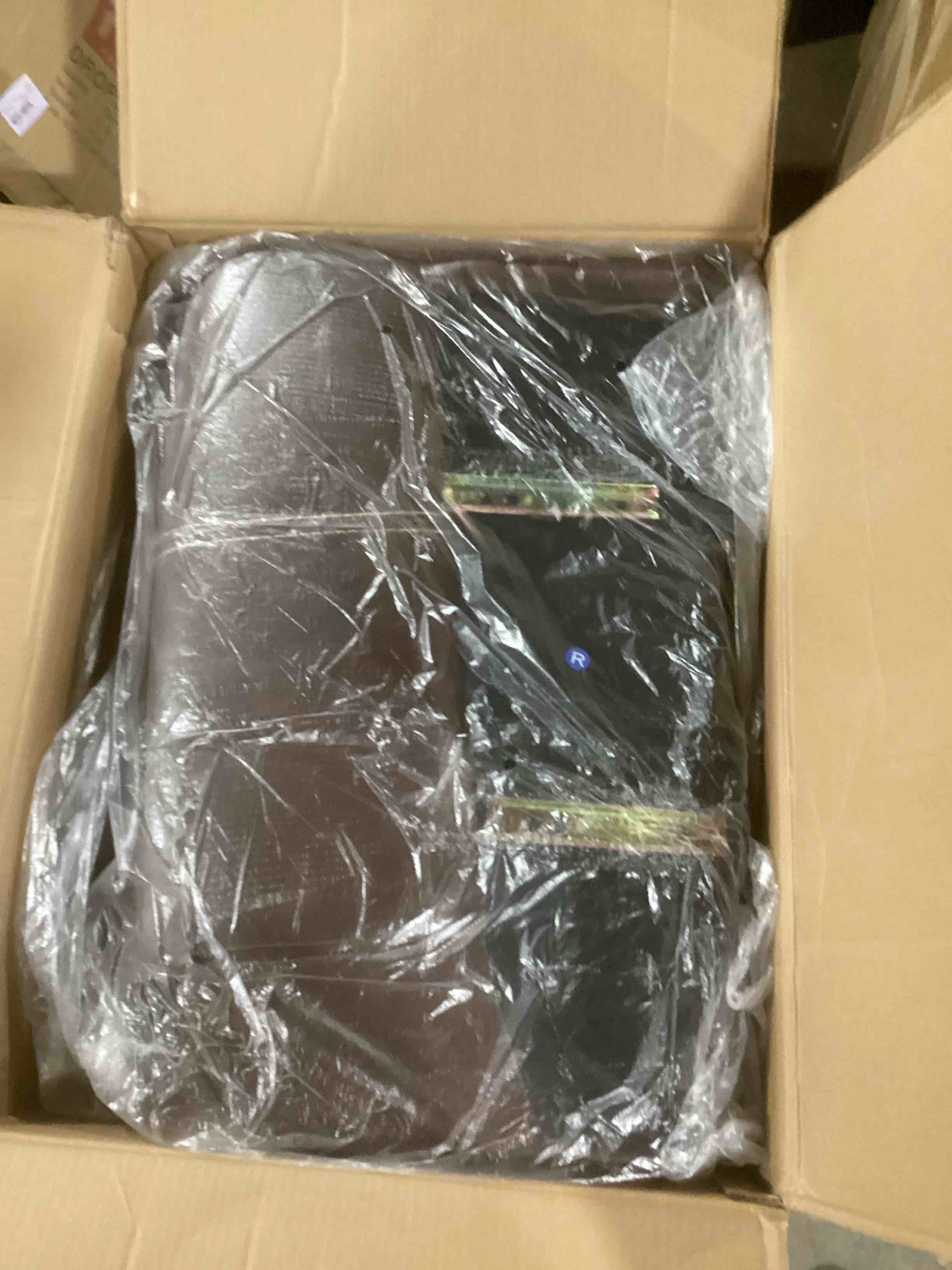 https://s3.amazonaws.com/lotting-images-prod/bidfta/TEA2033006_1738085351169.jpeg