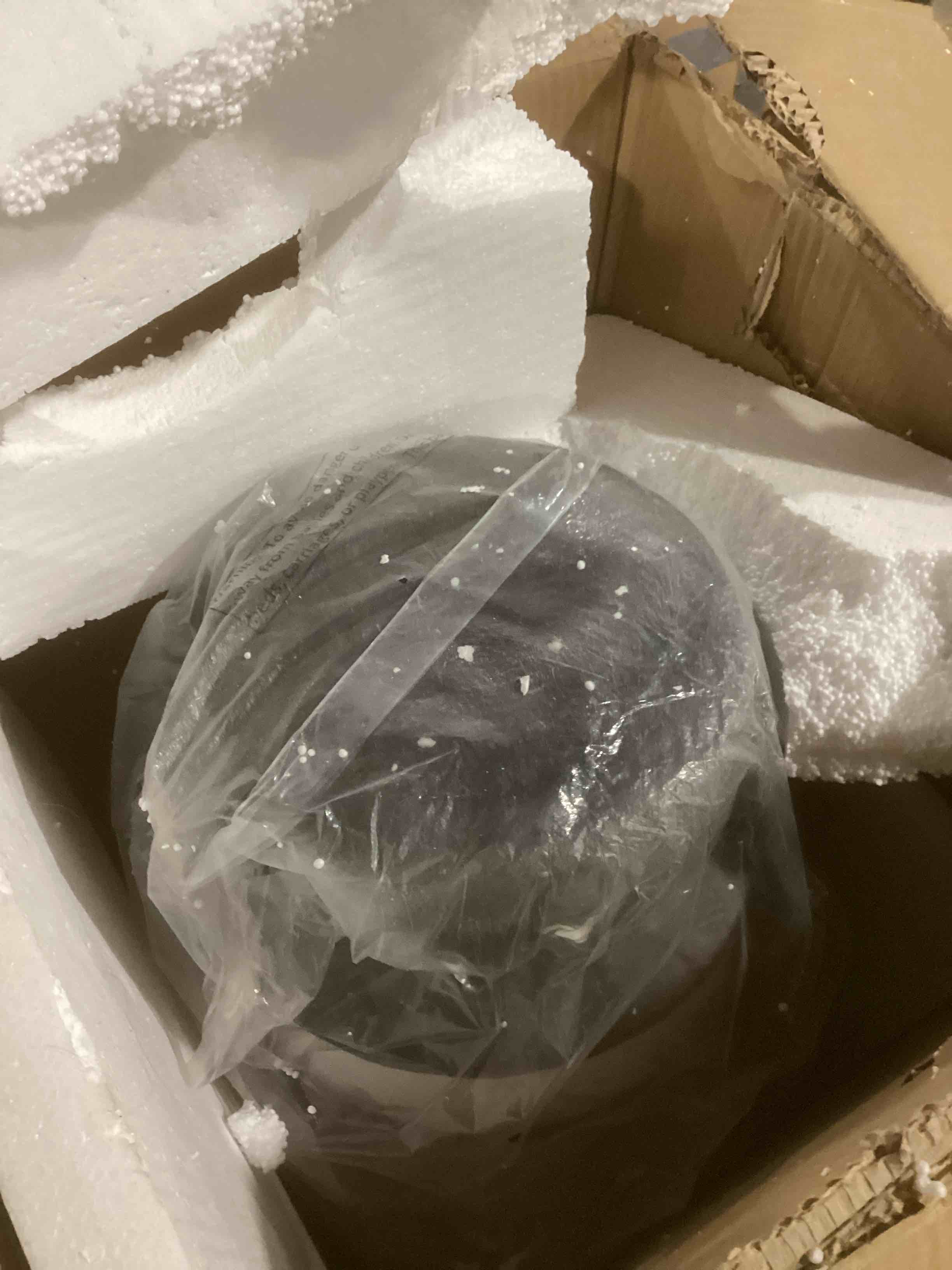 https://s3.amazonaws.com/lotting-images-prod/bidfta/TEA2033012_1738083871387.jpeg