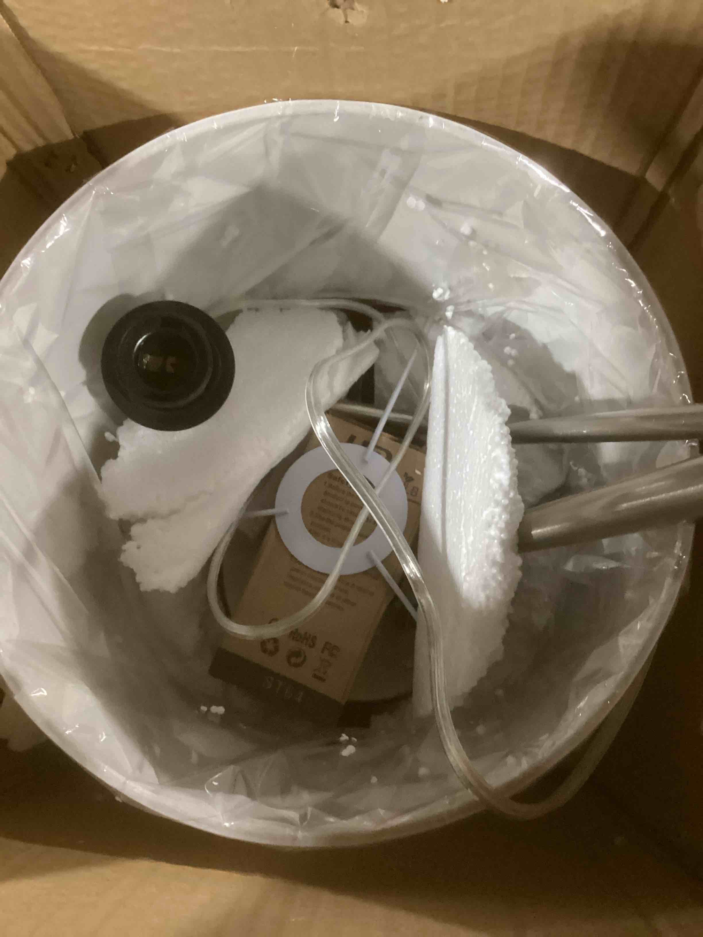 https://s3.amazonaws.com/lotting-images-prod/bidfta/TEA2033014_1738083175688.jpeg