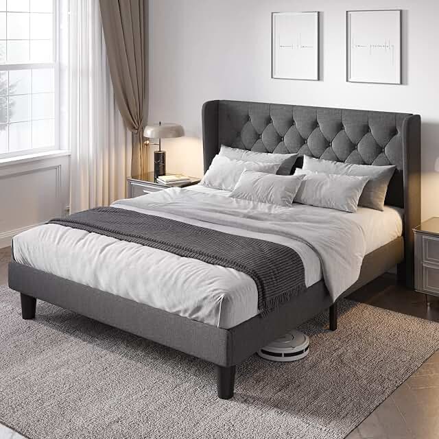 Duhon Tufted Platform Bed