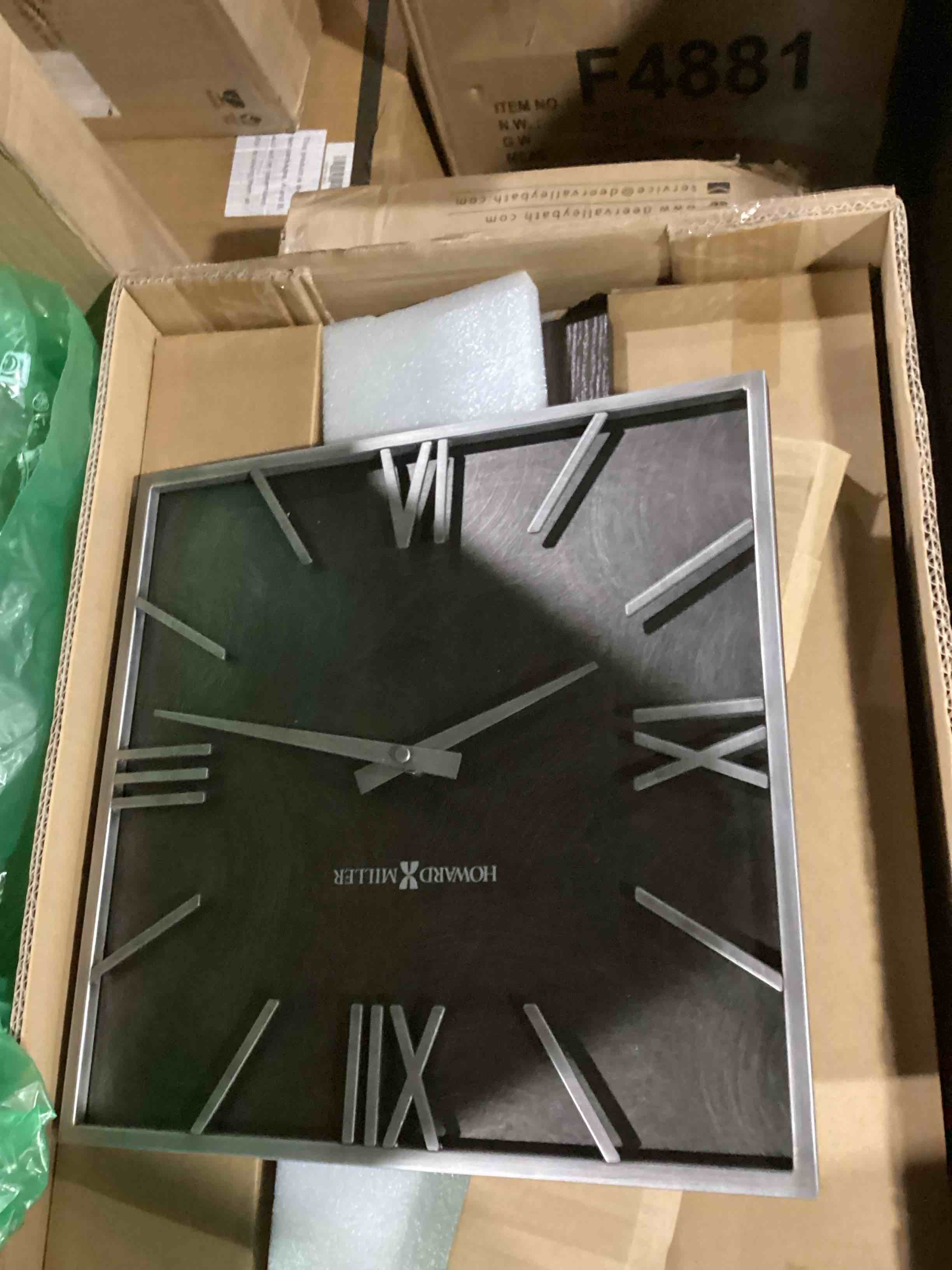 https://s3.amazonaws.com/lotting-images-prod/bidfta/TEA2033140_1738173538914.jpeg