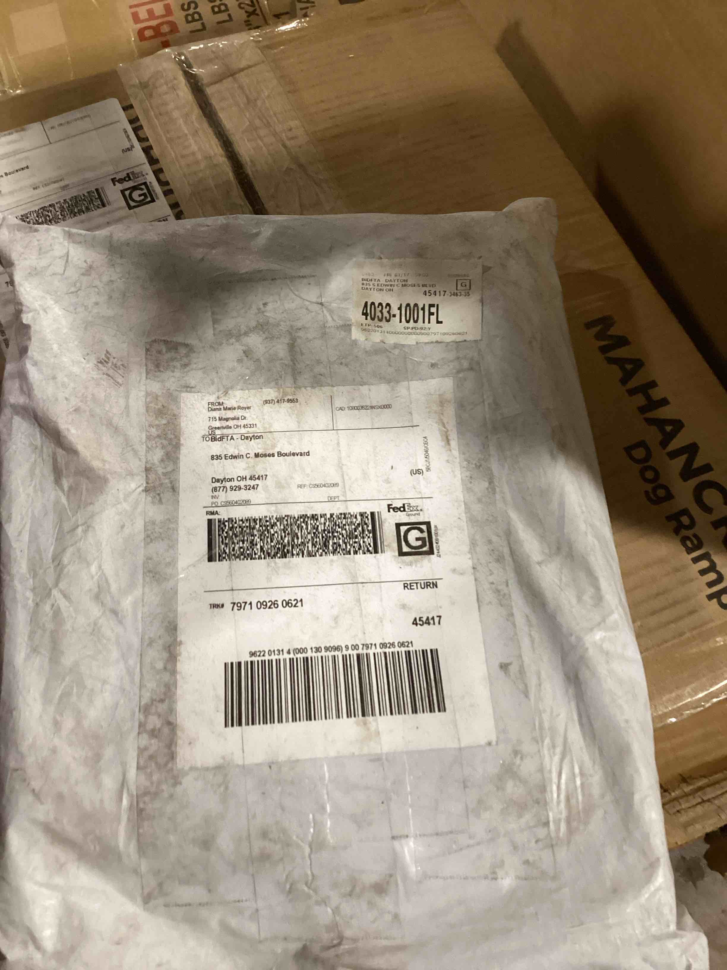 https://s3.amazonaws.com/lotting-images-prod/bidfta/TEA2033414_1738333356420.jpeg