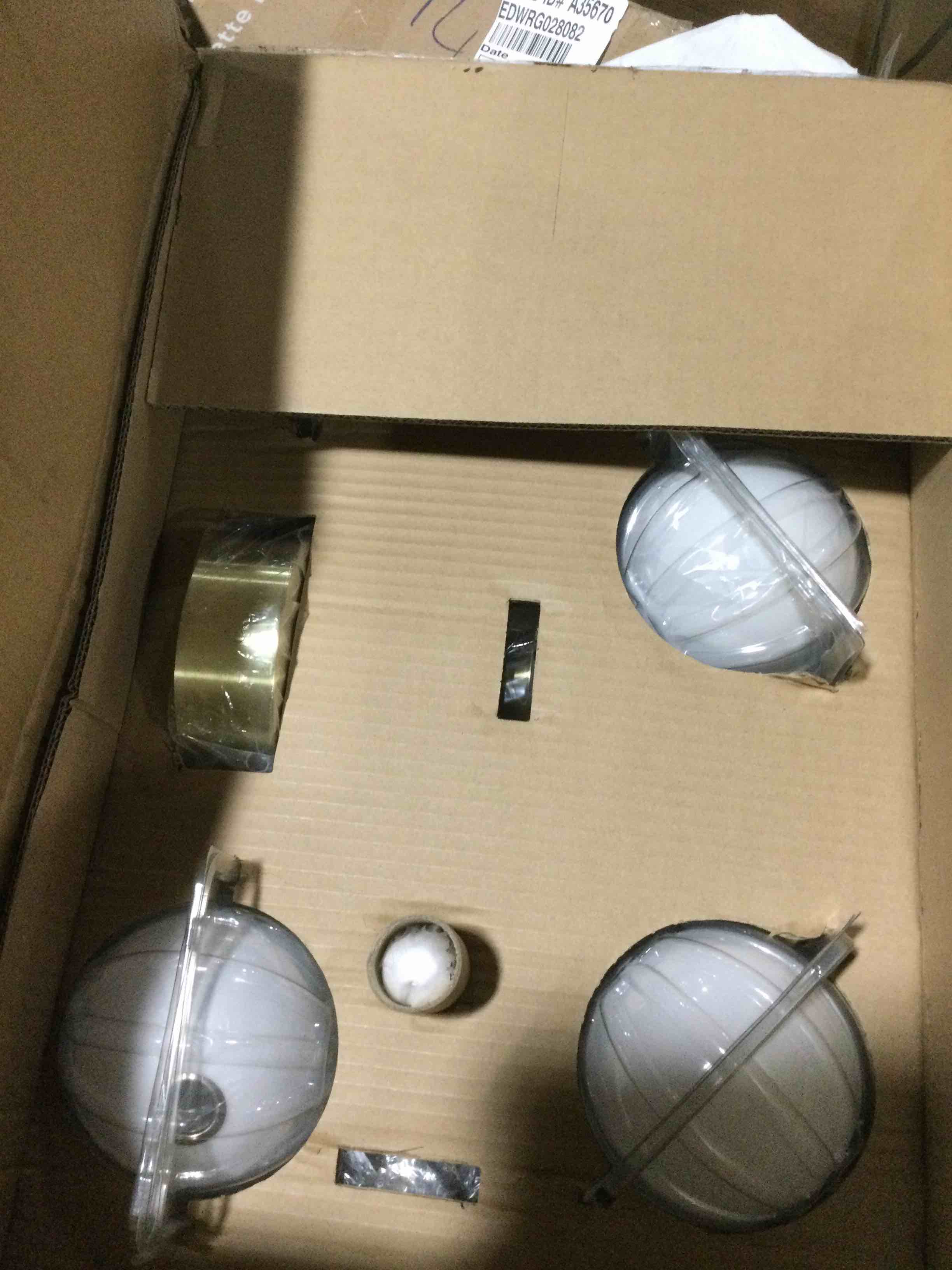 https://s3.amazonaws.com/lotting-images-prod/bidfta/TEA2033804_1738607090822.jpeg