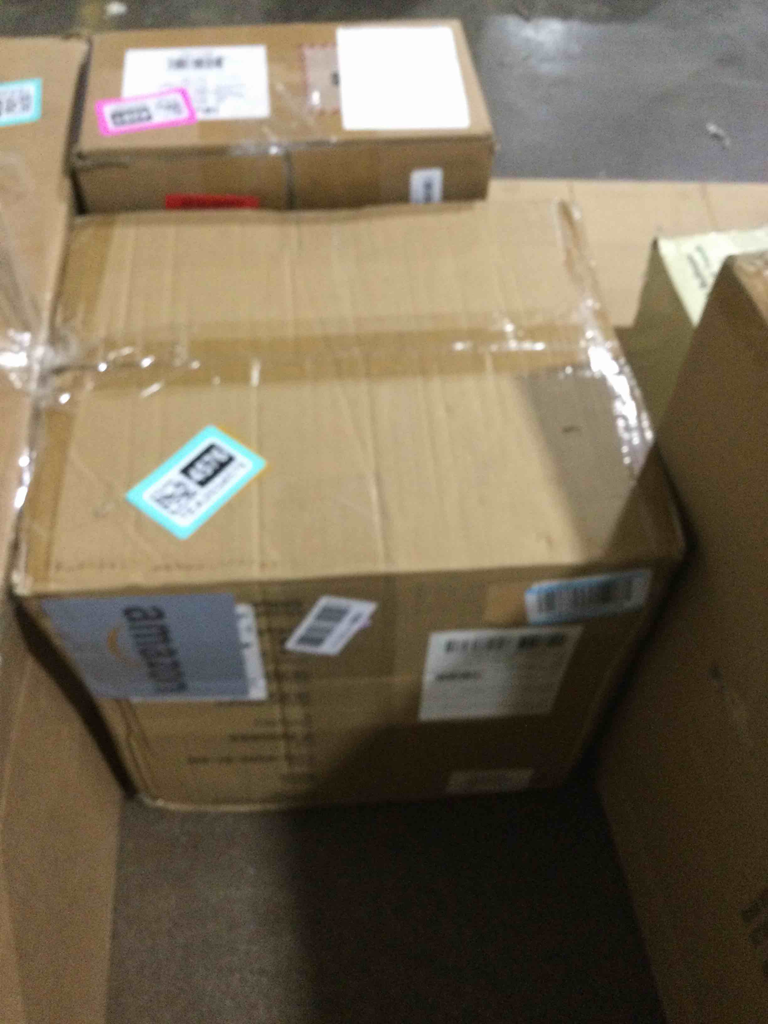 https://s3.amazonaws.com/lotting-images-prod/bidfta/TEA2034576_1741016444280.jpeg