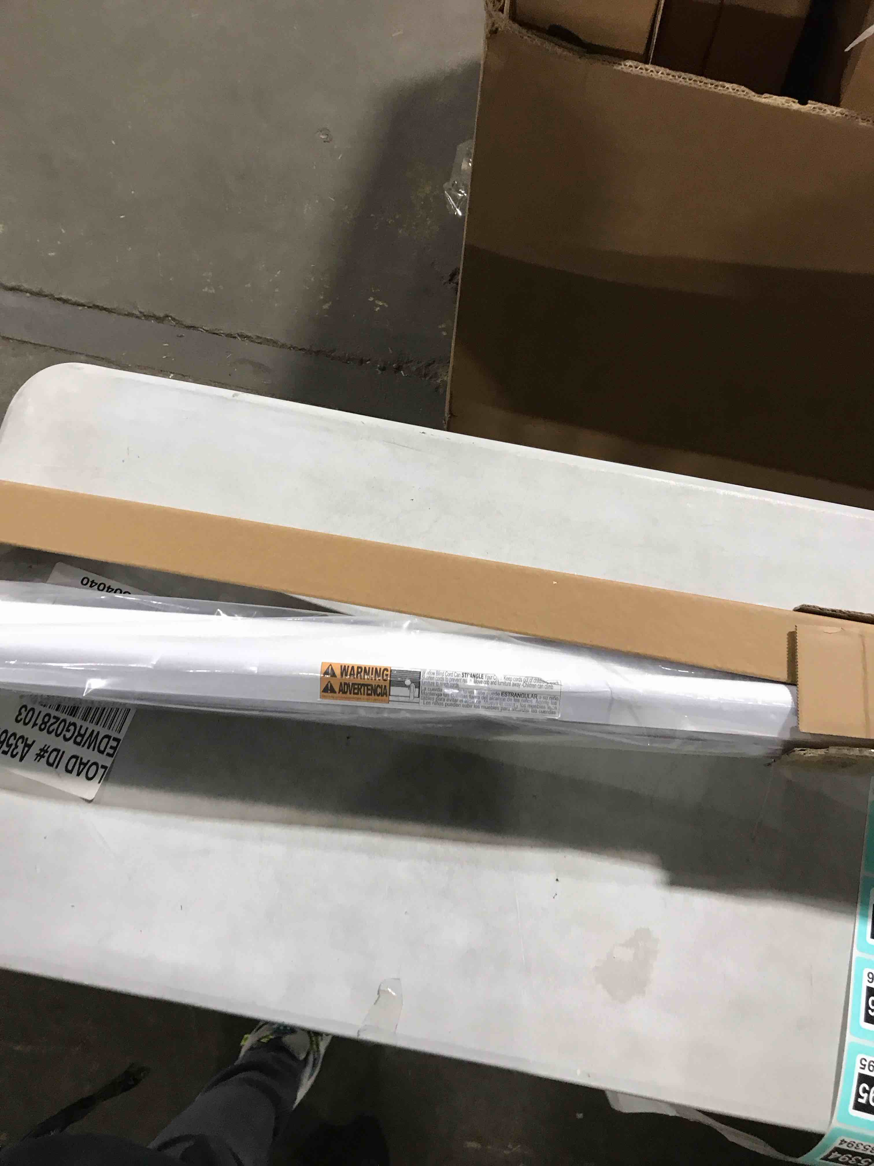 https://s3.amazonaws.com/lotting-images-prod/bidfta/TEA2035393_1738154216310.jpeg