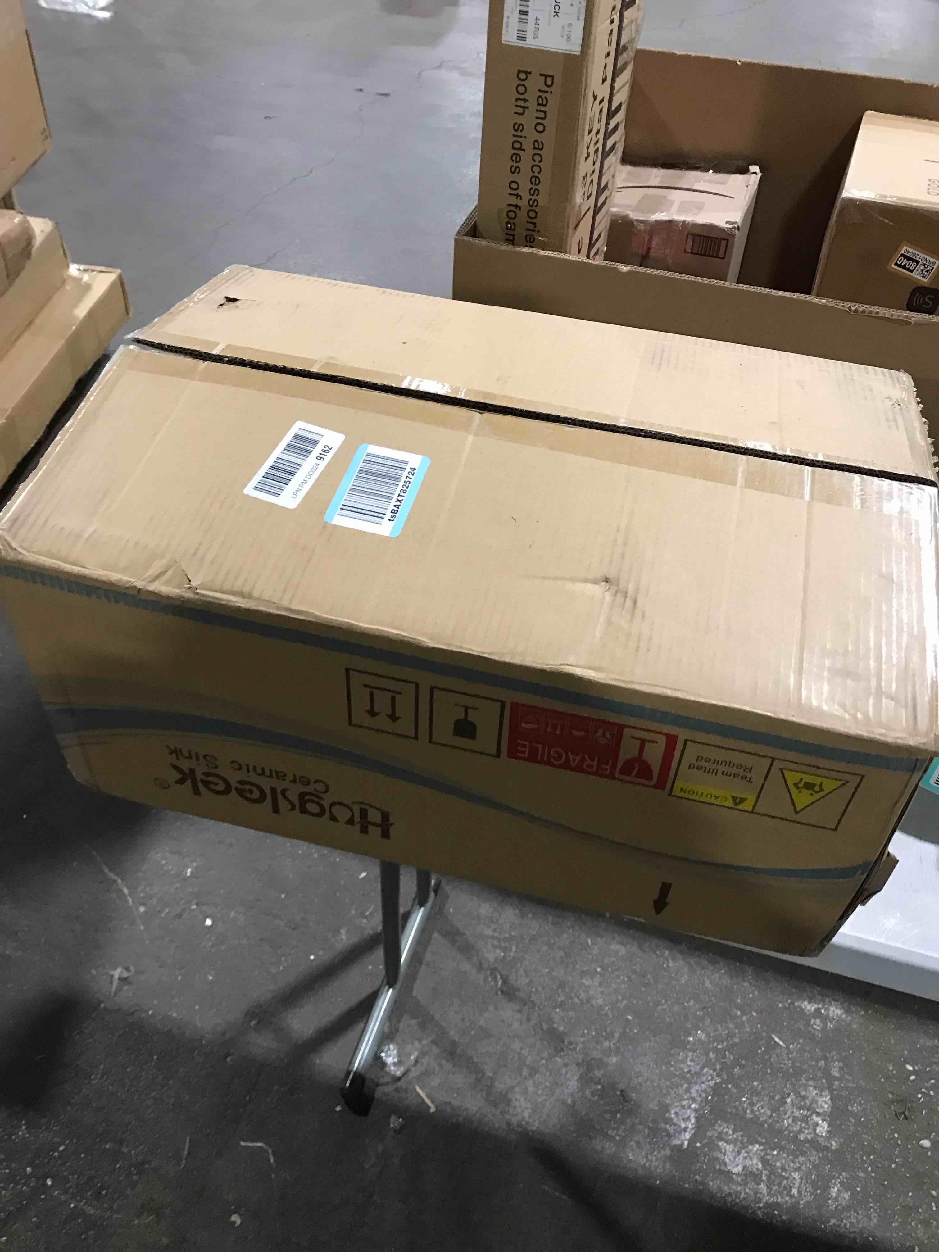 https://s3.amazonaws.com/lotting-images-prod/bidfta/TEA2035436_1738164817139.jpeg