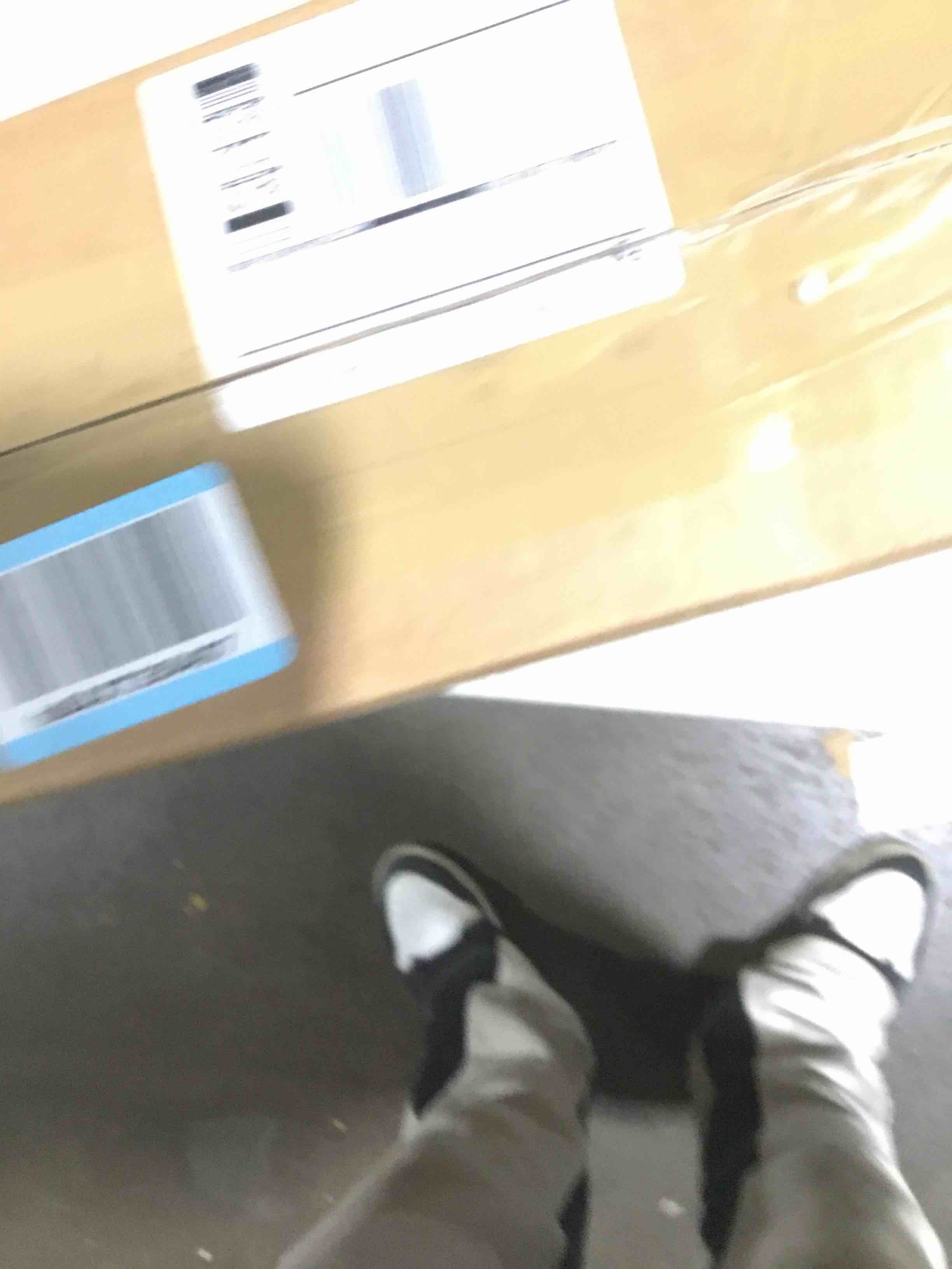 https://s3.amazonaws.com/lotting-images-prod/bidfta/TEA2035749_1738263951649.jpeg