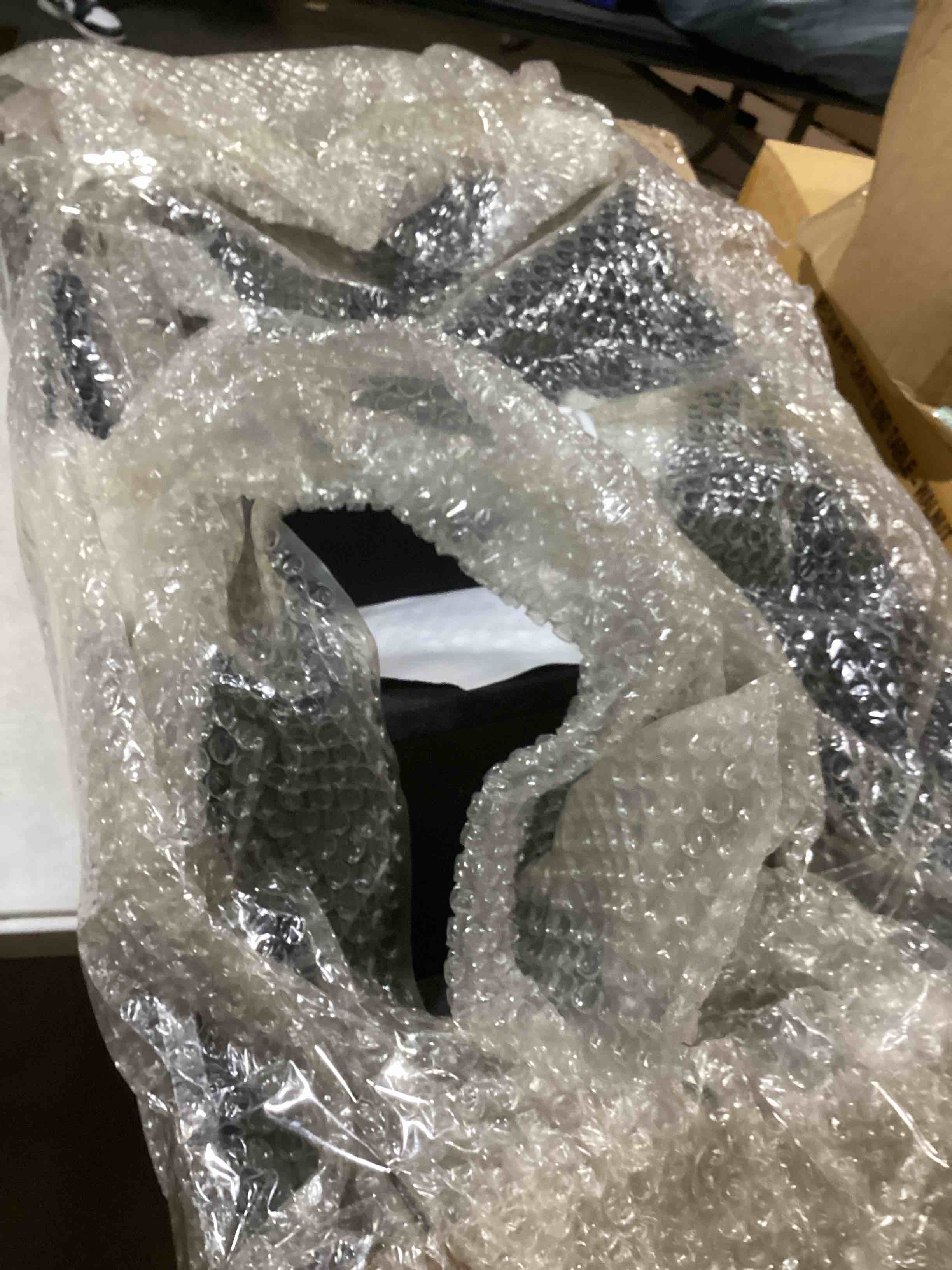 https://s3.amazonaws.com/lotting-images-prod/bidfta/TEA2035818_1738589375127.jpeg