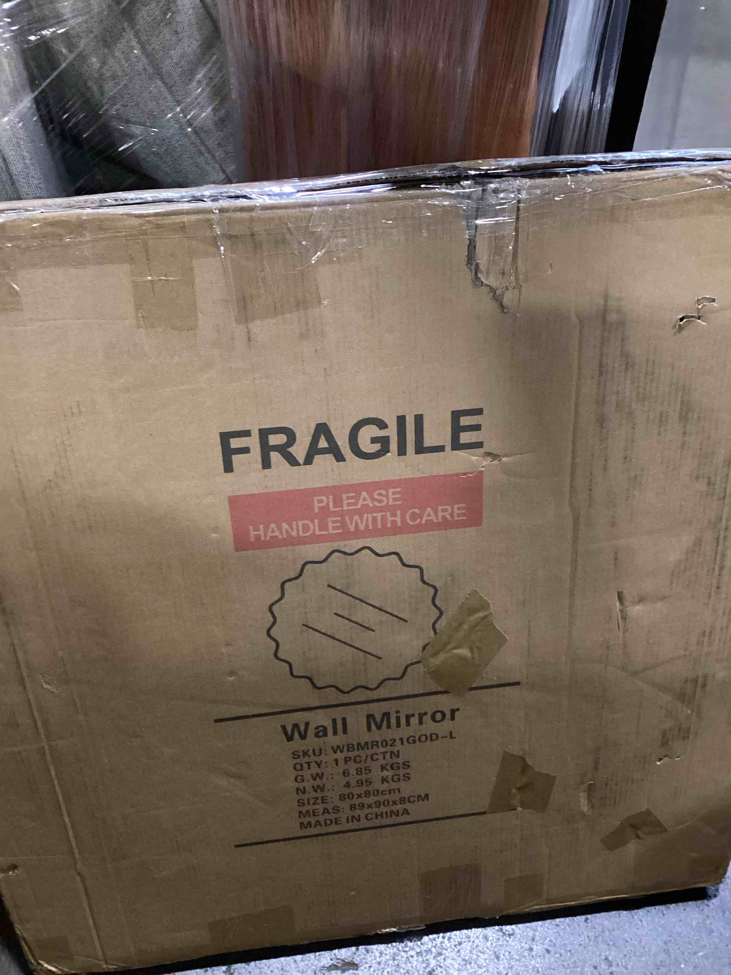 round matal frame wall mirror size