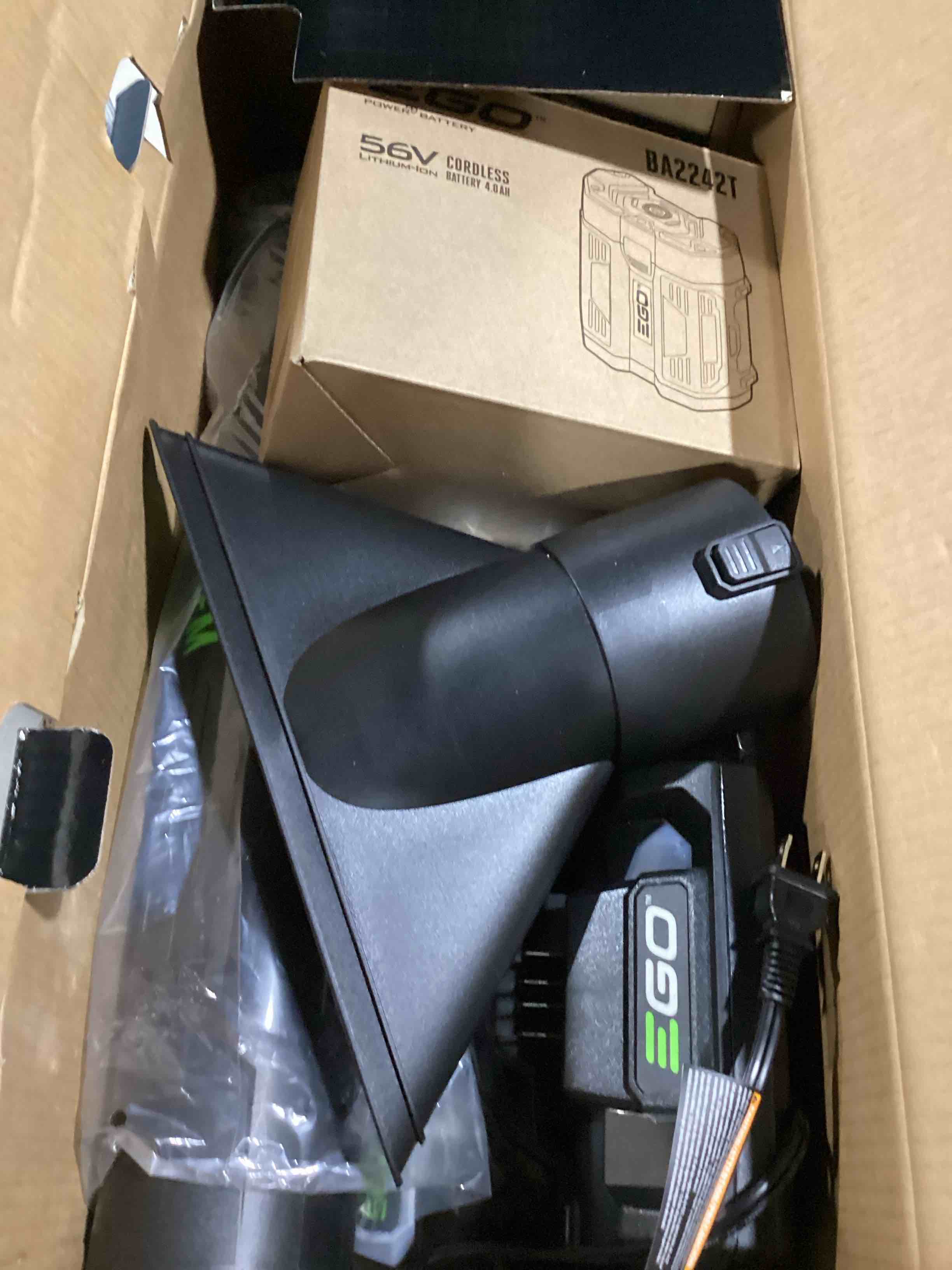https://s3.amazonaws.com/lotting-images-prod/bidfta/TEA2037019_1739279715066.jpeg