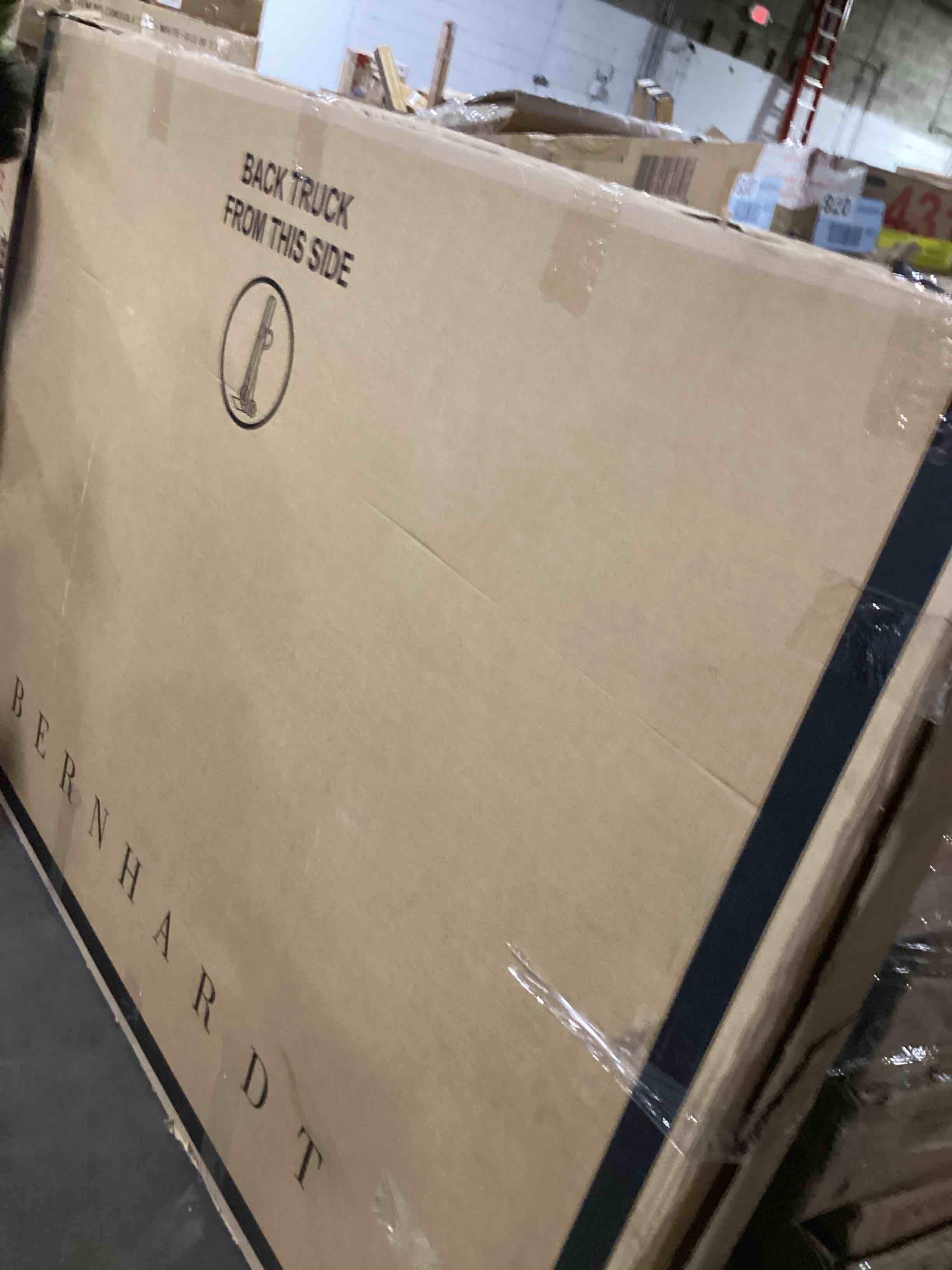 https://s3.amazonaws.com/lotting-images-prod/bidfta/TEA2037162_1739448875907.jpeg