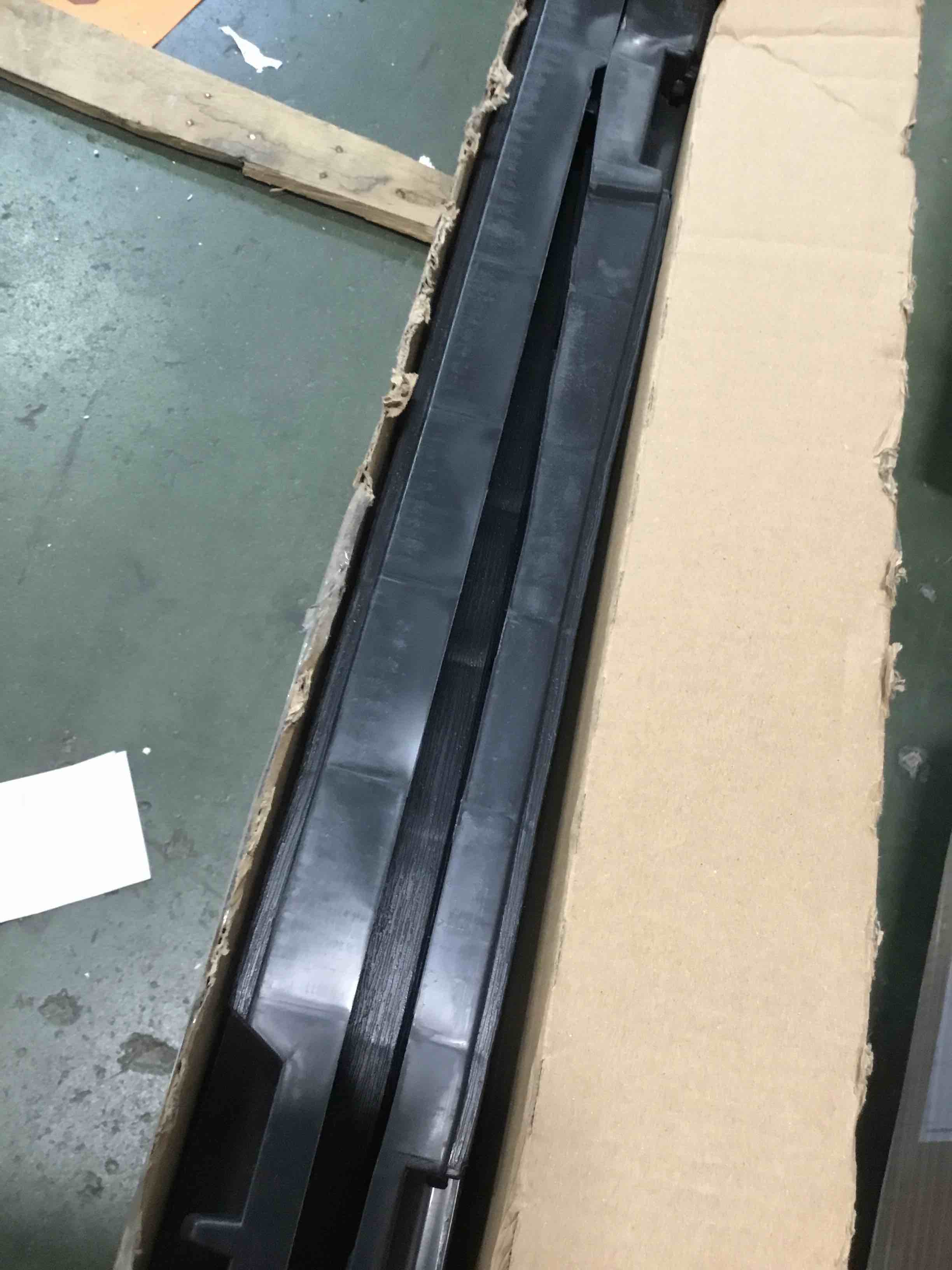 https://s3.amazonaws.com/lotting-images-prod/bidfta/TEA2040619_1745343790490.jpeg