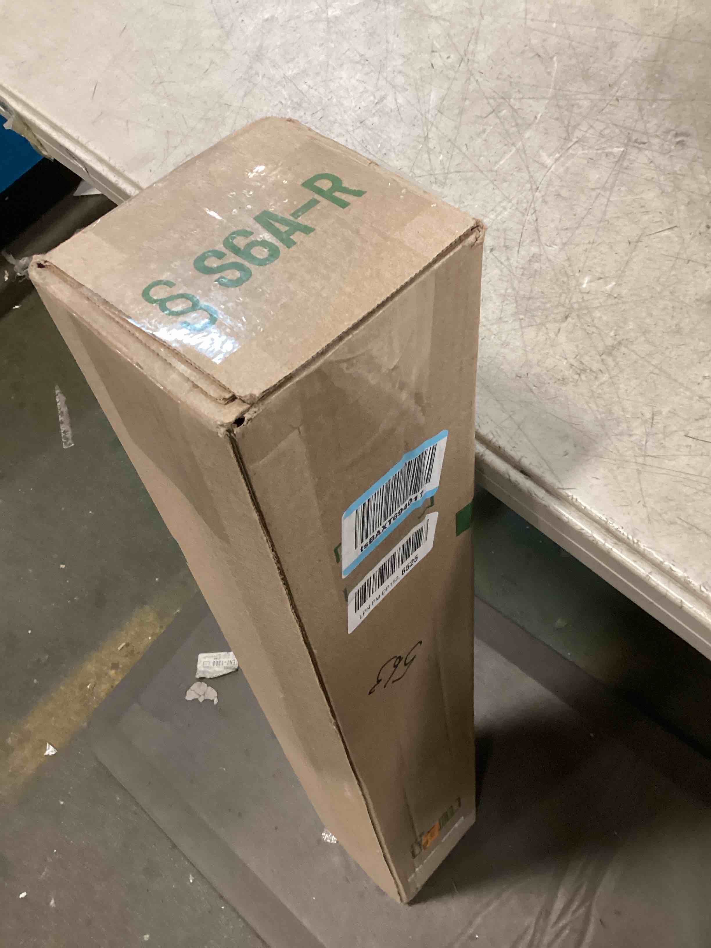 https://s3.amazonaws.com/lotting-images-prod/bidfta/TEA2041268_1738703322248.jpeg