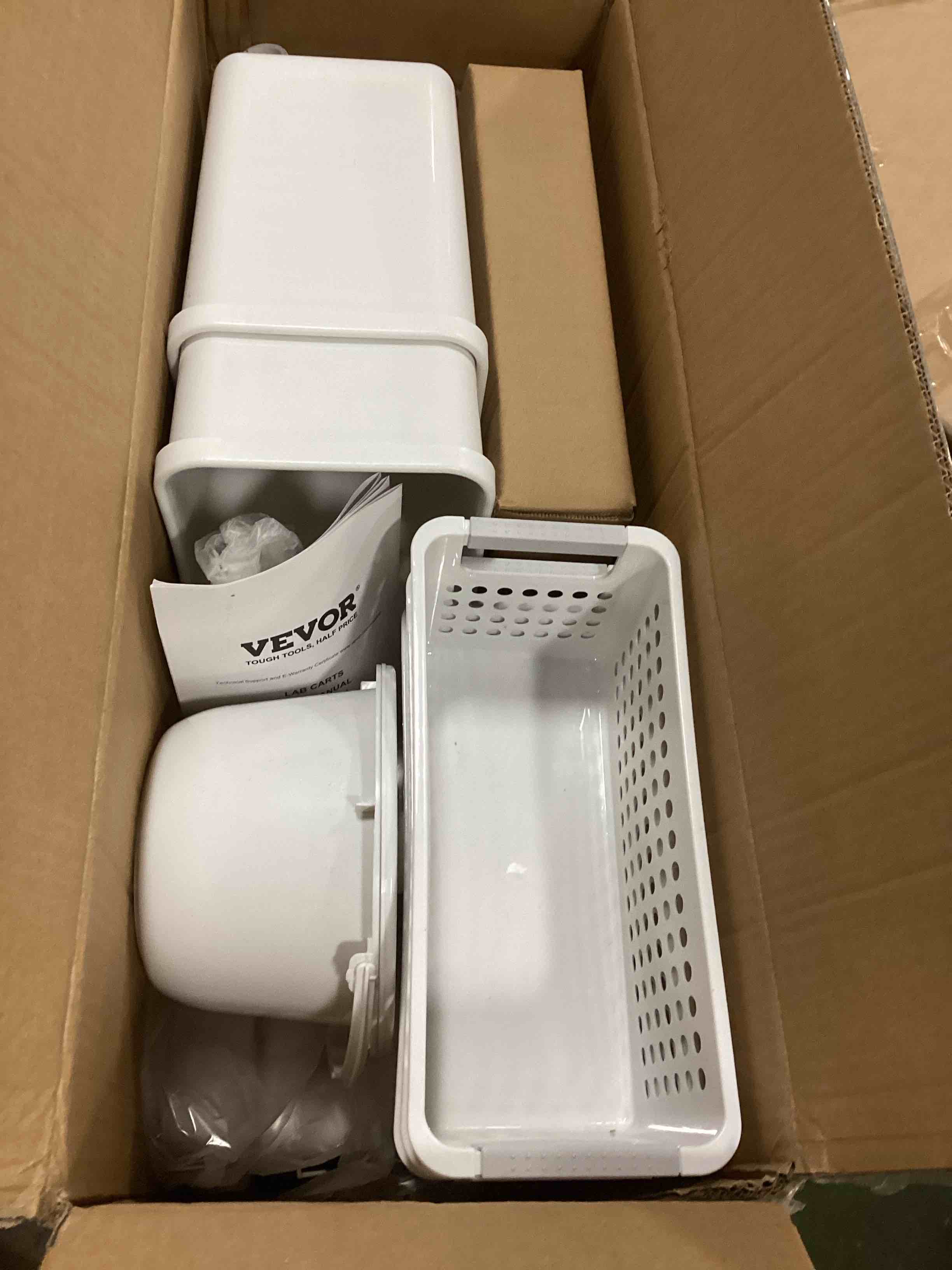 https://s3.amazonaws.com/lotting-images-prod/bidfta/TEA2042113_1739279788909.jpeg