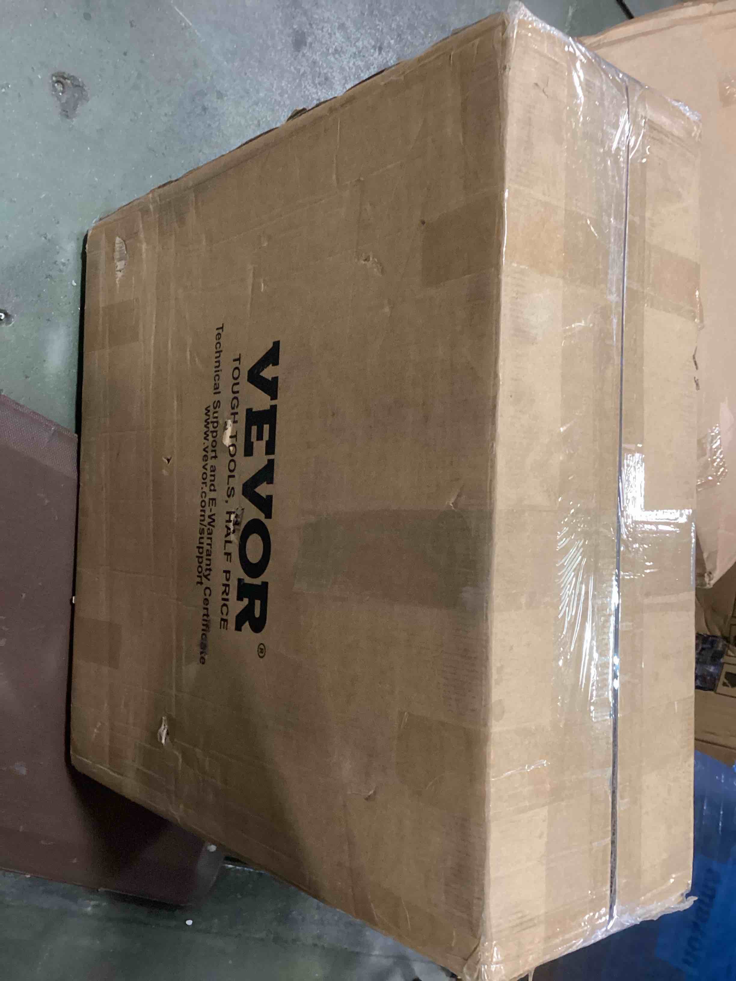 https://s3.amazonaws.com/lotting-images-prod/bidfta/TEA2042113_1739279819592.jpeg