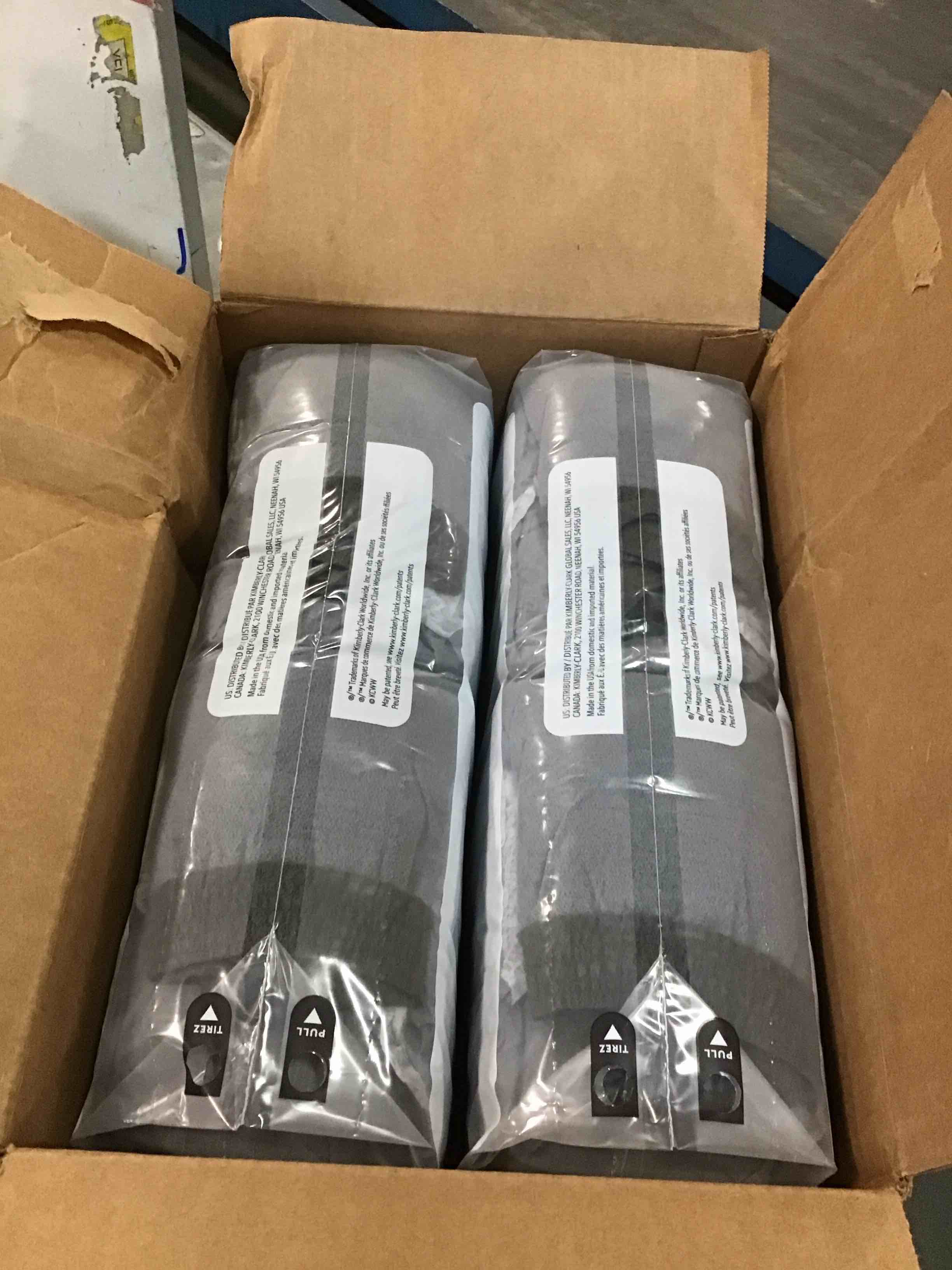 https://s3.amazonaws.com/lotting-images-prod/bidfta/TEA2044677_1739457258179.jpeg