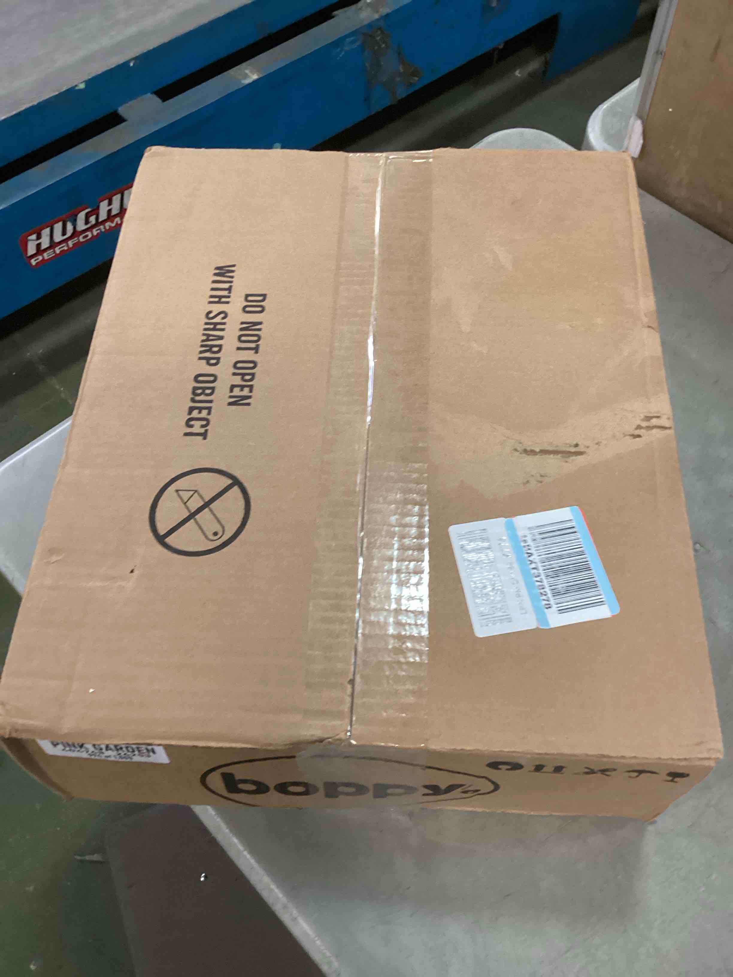 https://s3.amazonaws.com/lotting-images-prod/bidfta/TEA2044928_1739550607219.jpeg