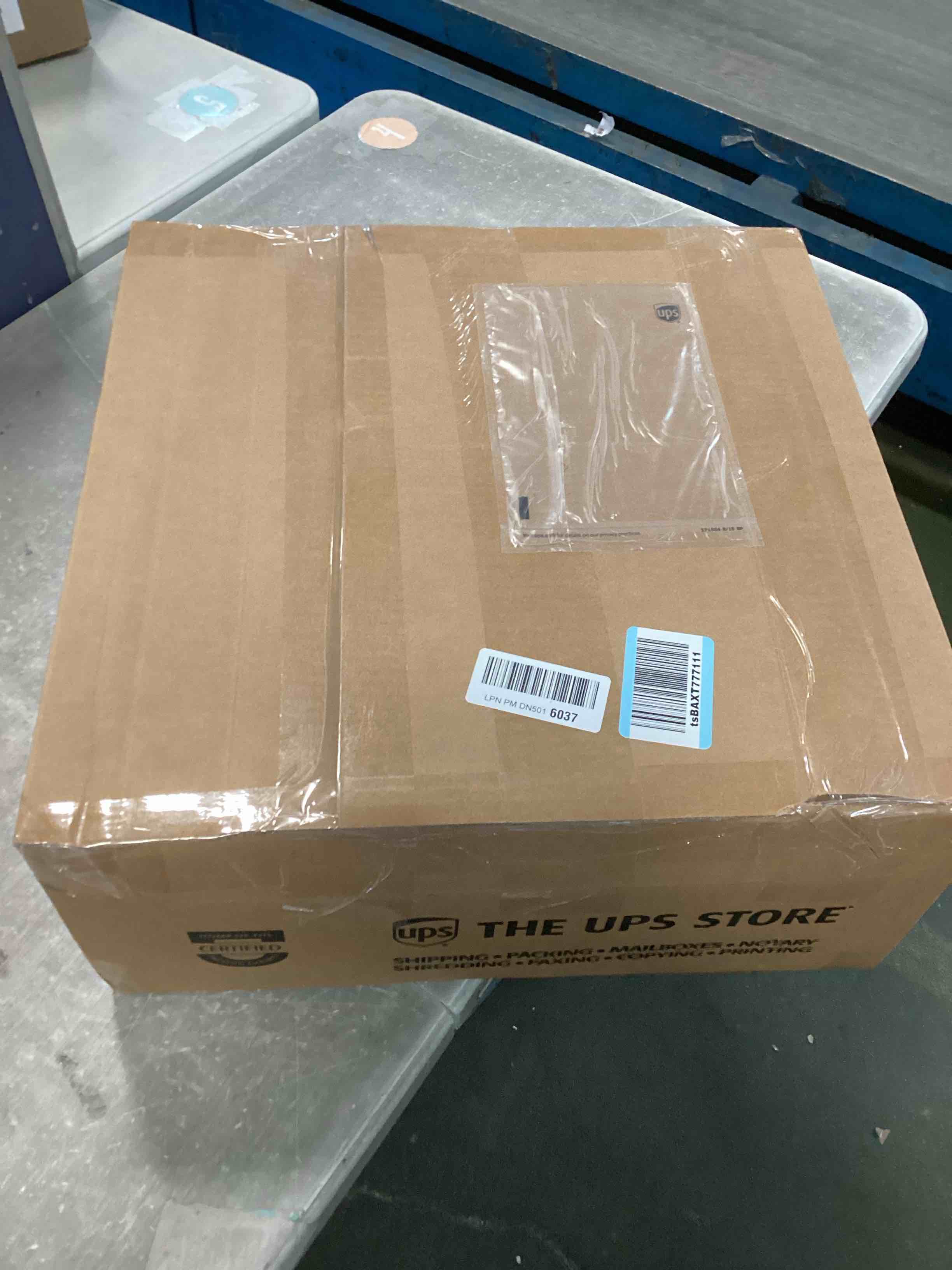 https://s3.amazonaws.com/lotting-images-prod/bidfta/TEA2045177_1739813016975.jpeg