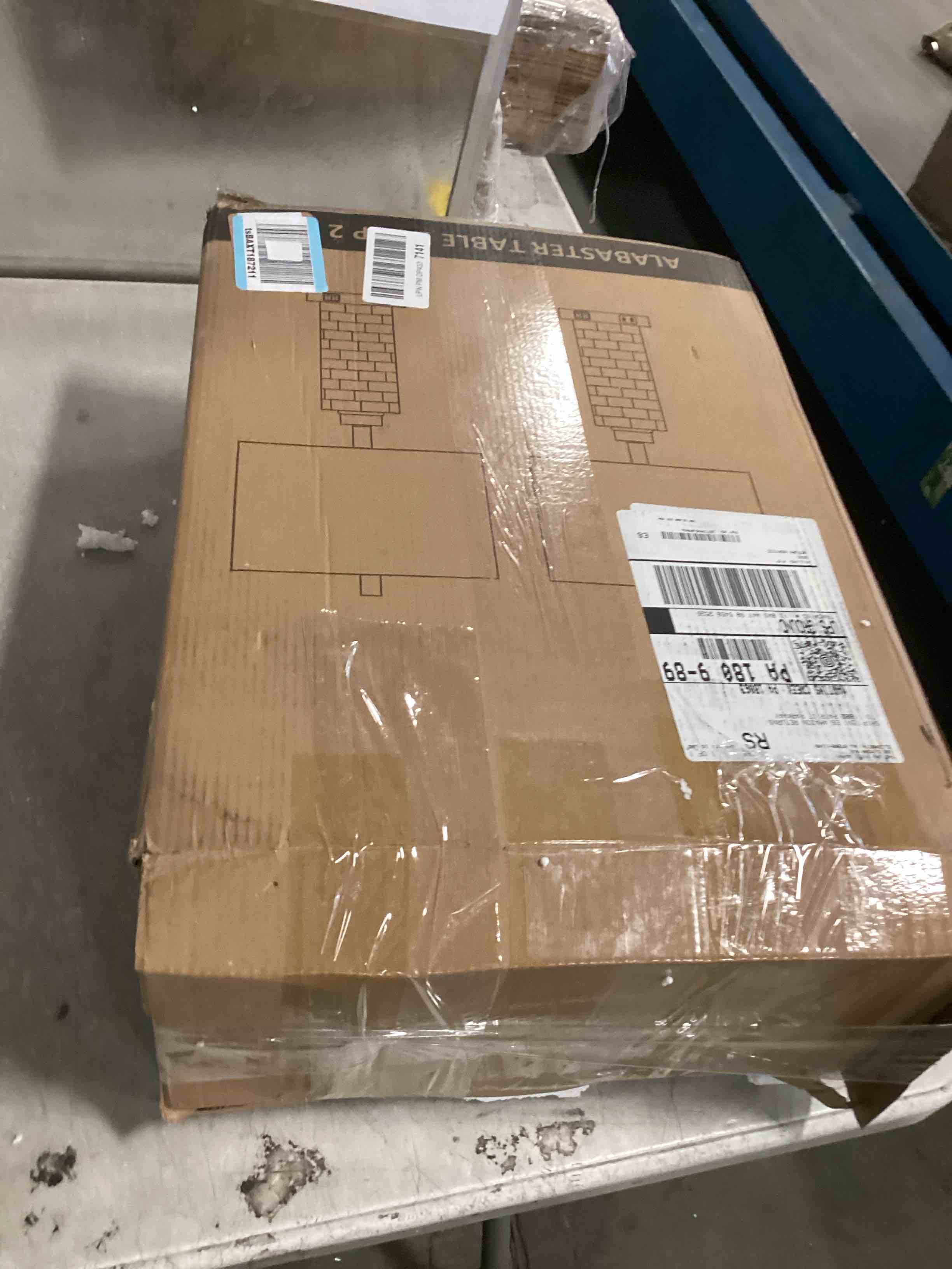 https://s3.amazonaws.com/lotting-images-prod/bidfta/TEA2047017_1740489784447.jpeg