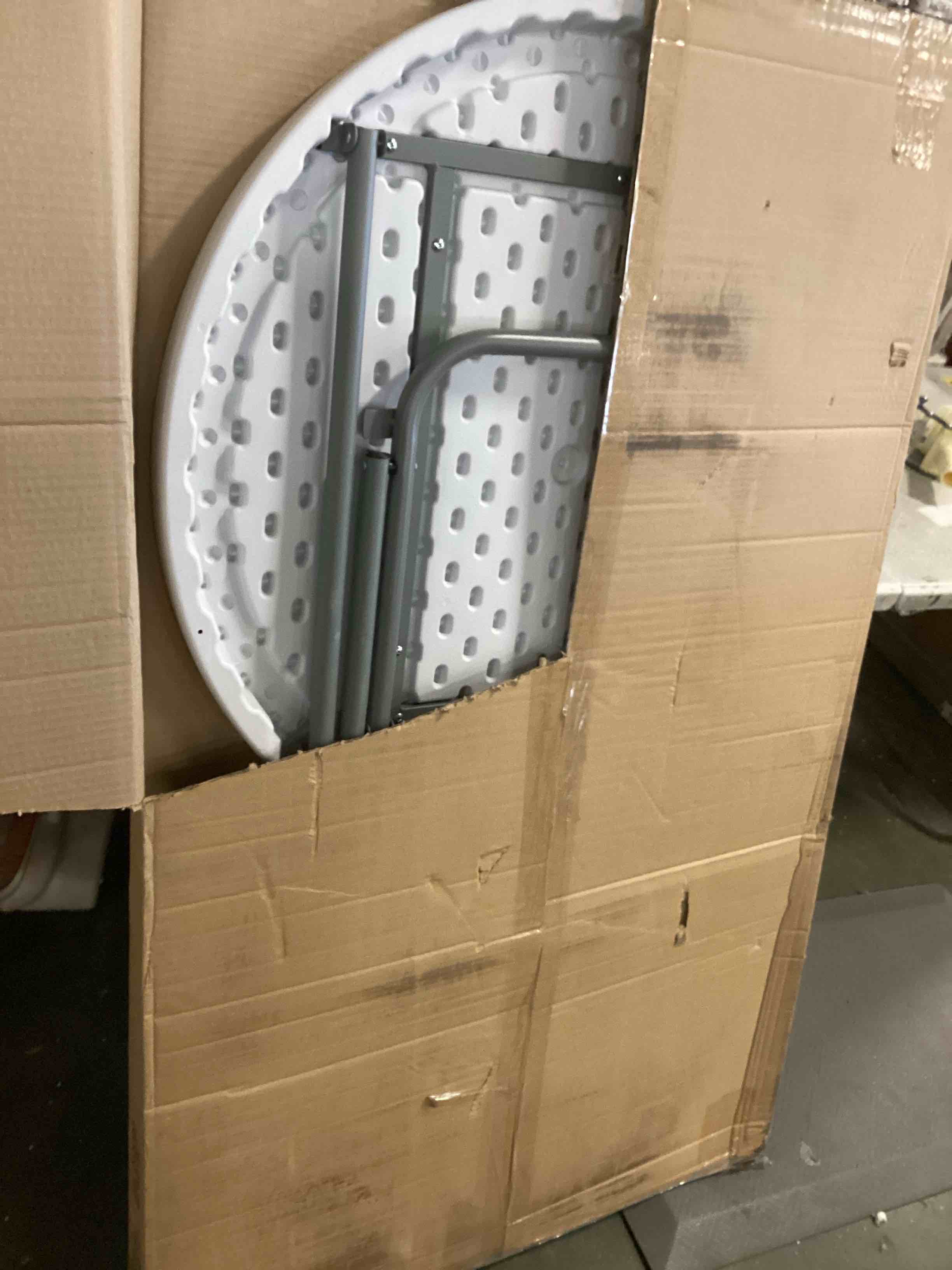 https://s3.amazonaws.com/lotting-images-prod/bidfta/TEA2047033_1740491278314.jpeg