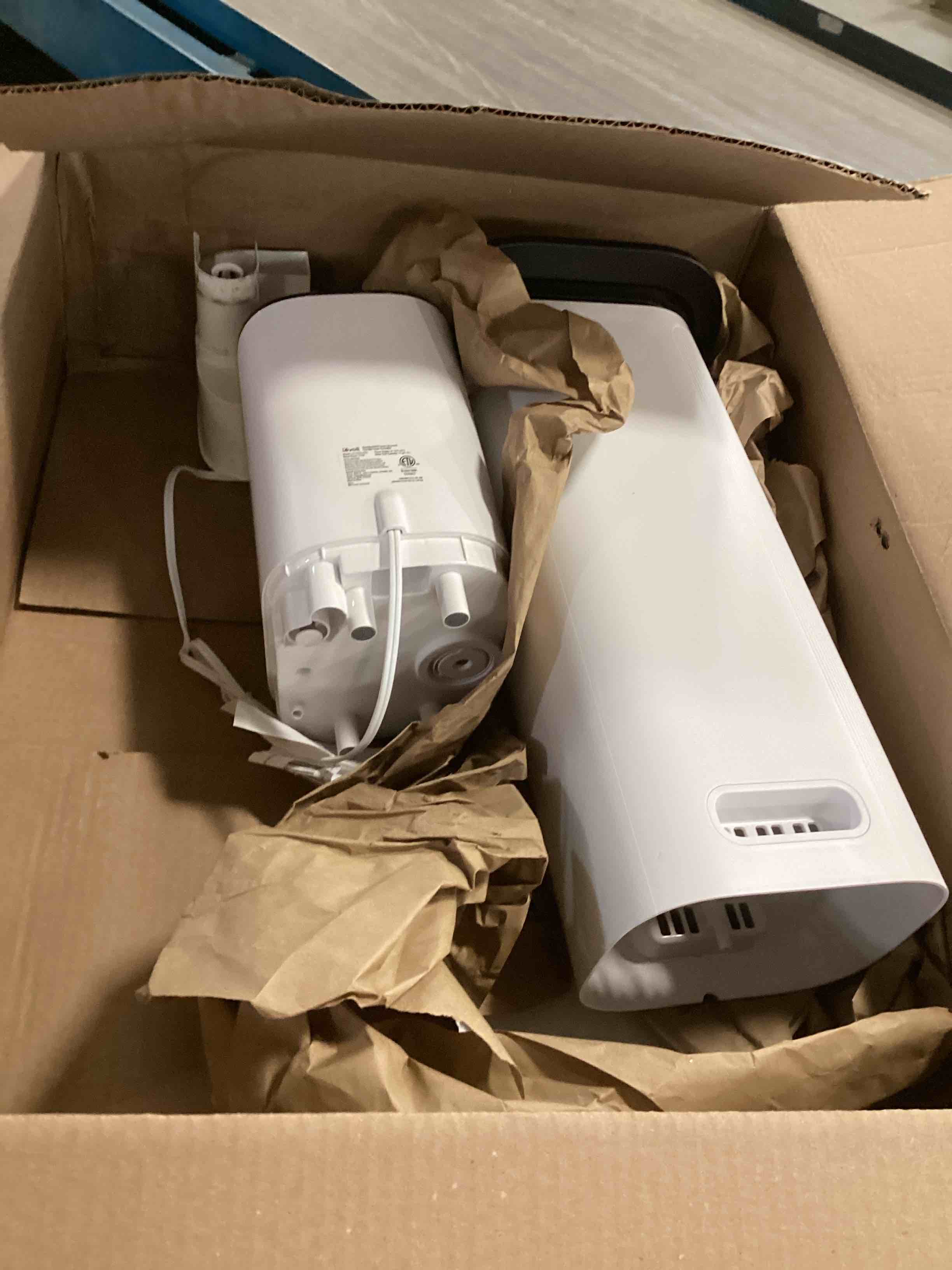 https://s3.amazonaws.com/lotting-images-prod/bidfta/TEA2047113_1740500493490.jpeg