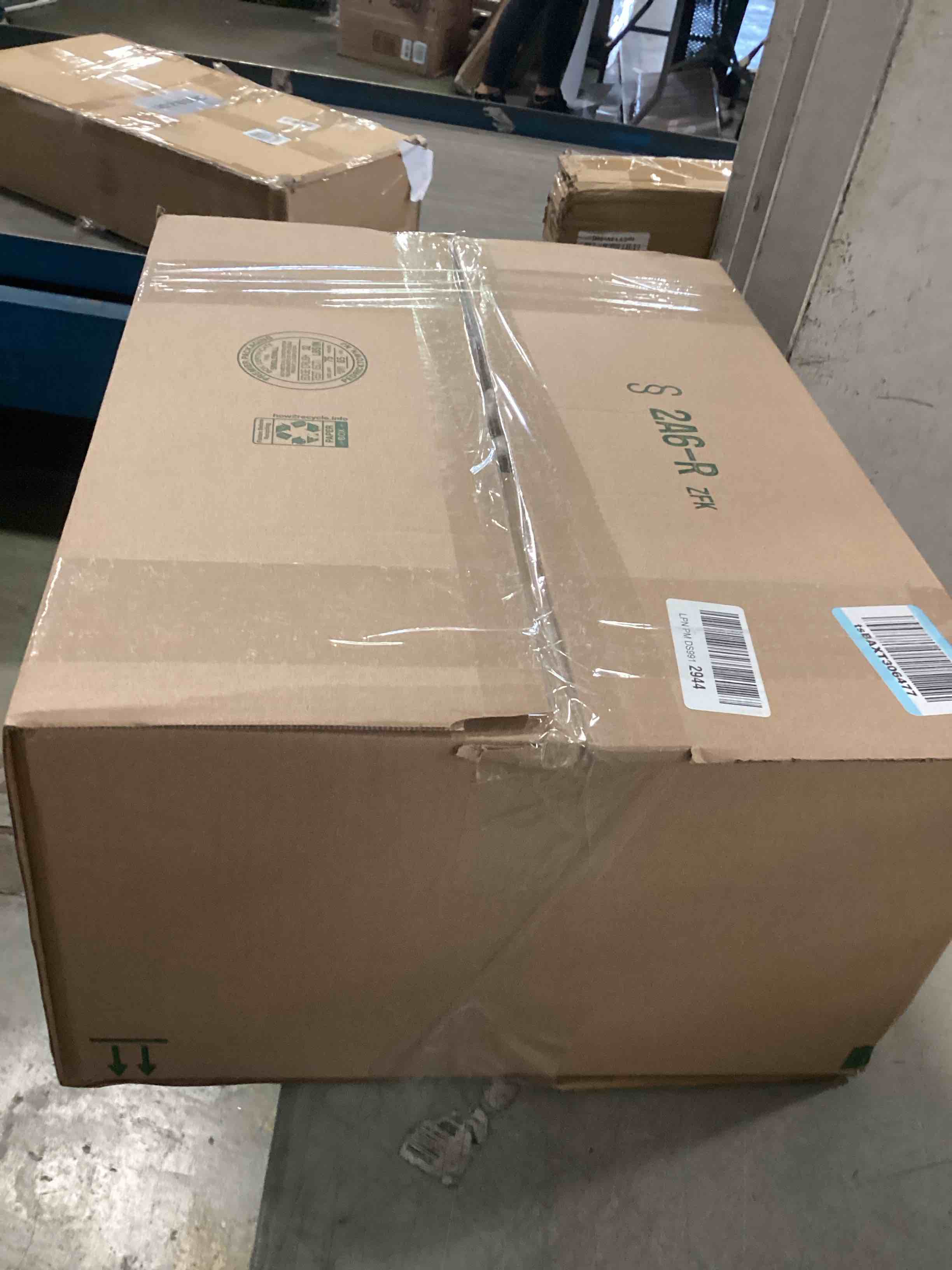 https://s3.amazonaws.com/lotting-images-prod/bidfta/TEA2047239_1740578666155.jpeg