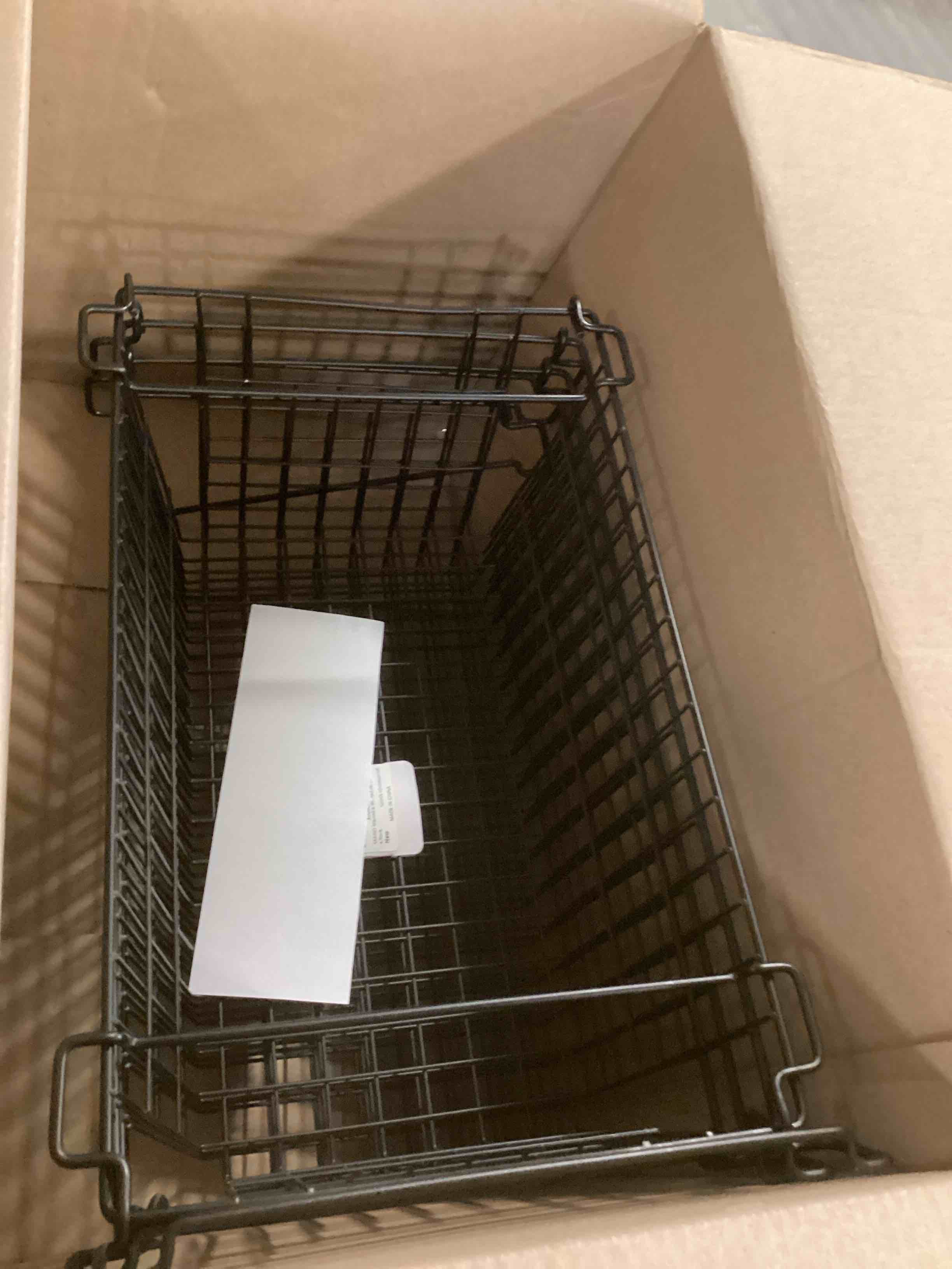 https://s3.amazonaws.com/lotting-images-prod/bidfta/TEA2047611_1740676145174.jpeg