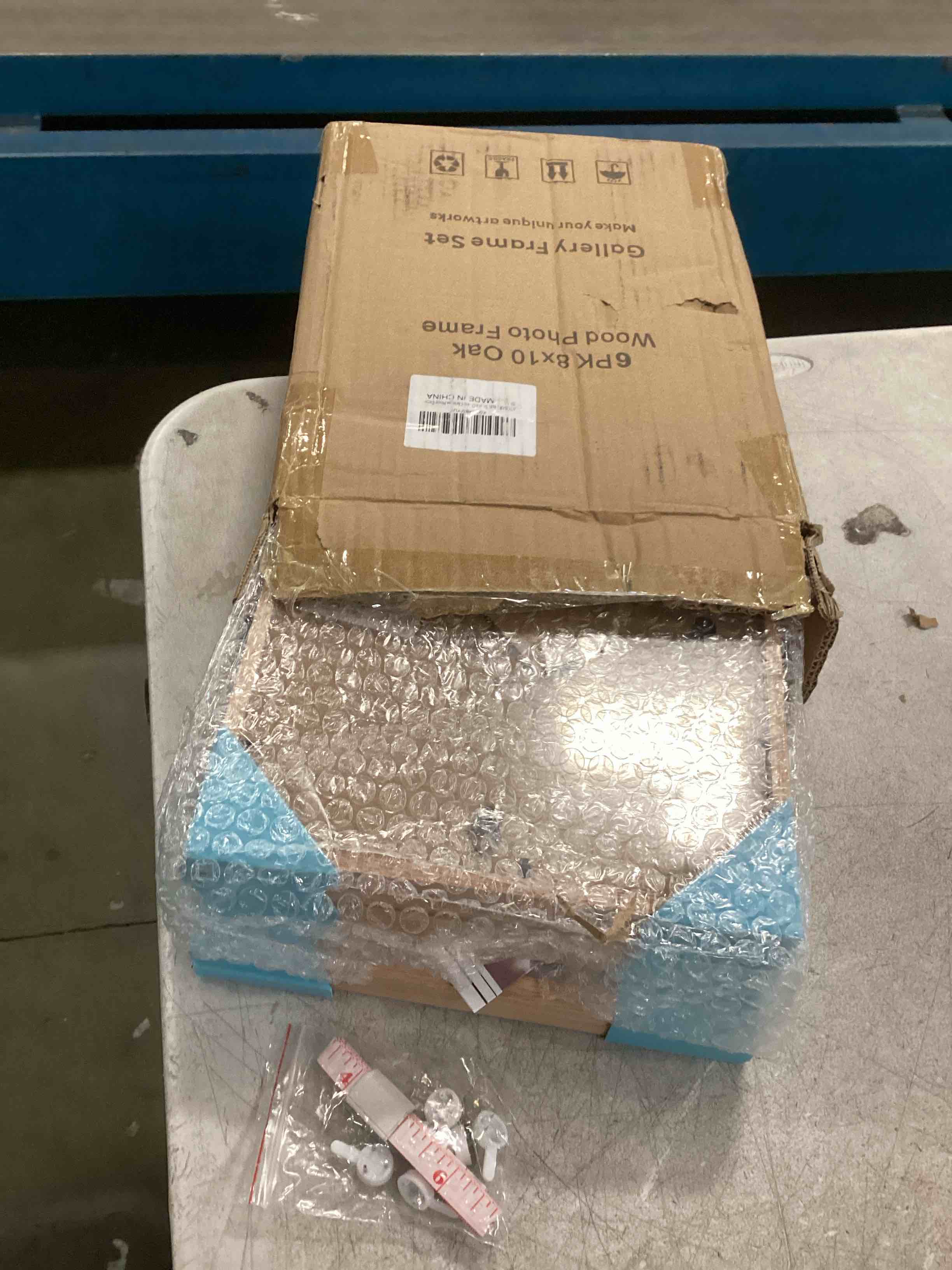 https://s3.amazonaws.com/lotting-images-prod/bidfta/TEA2047712_1740748579465.jpeg