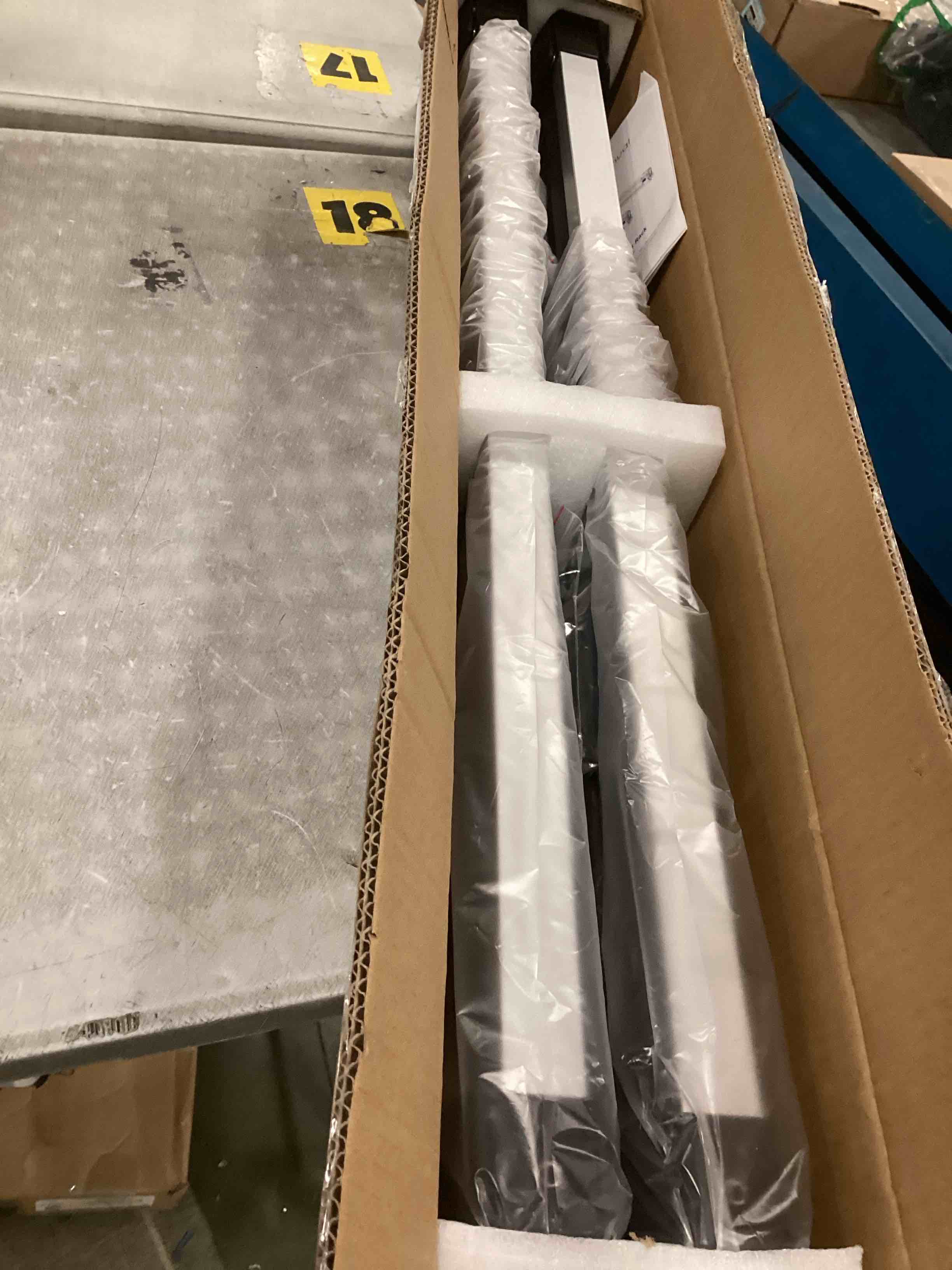 https://s3.amazonaws.com/lotting-images-prod/bidfta/TEA2048152_1741196032170.jpeg