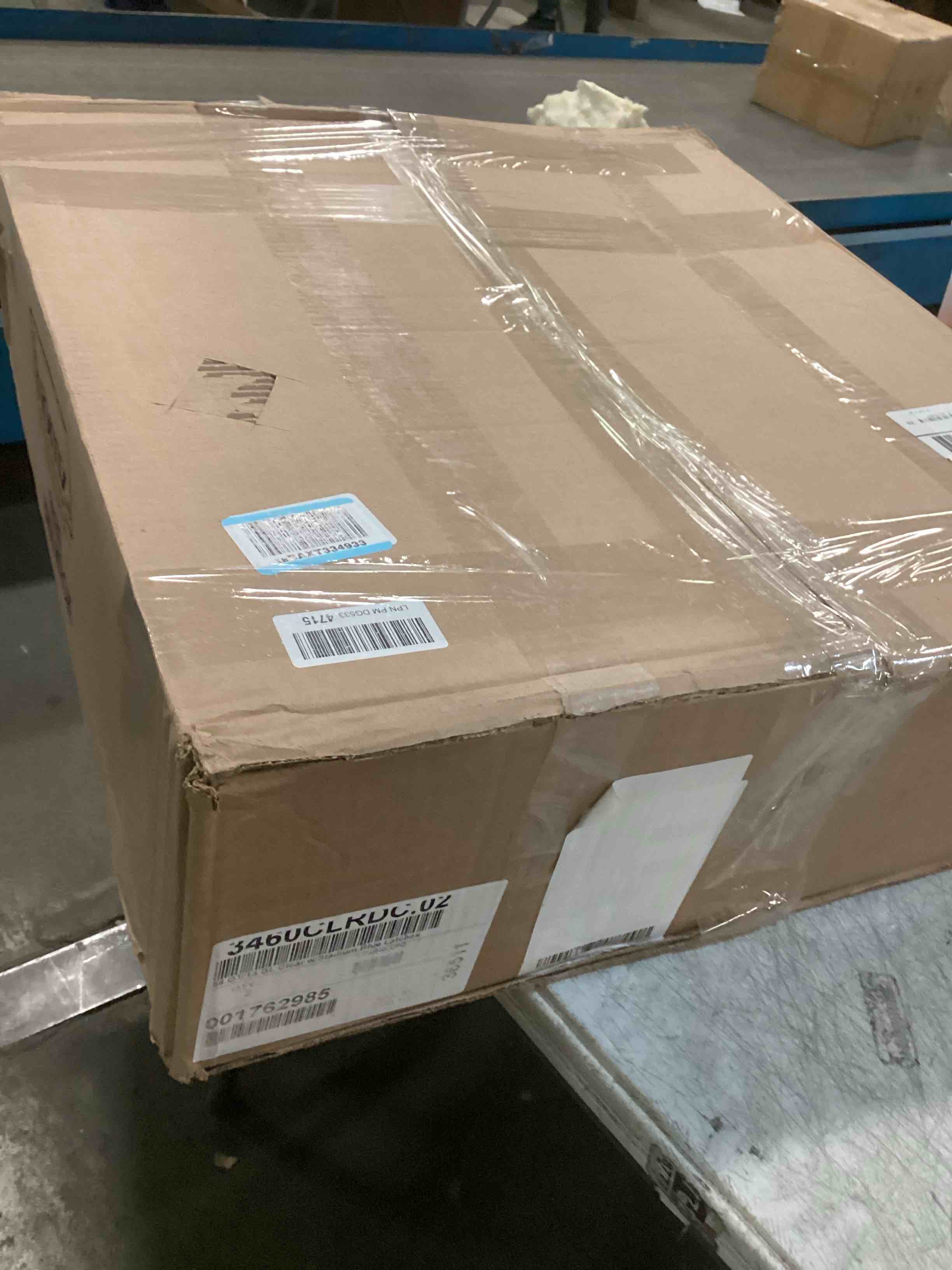 https://s3.amazonaws.com/lotting-images-prod/bidfta/TEA2049104_1741782918511.jpeg