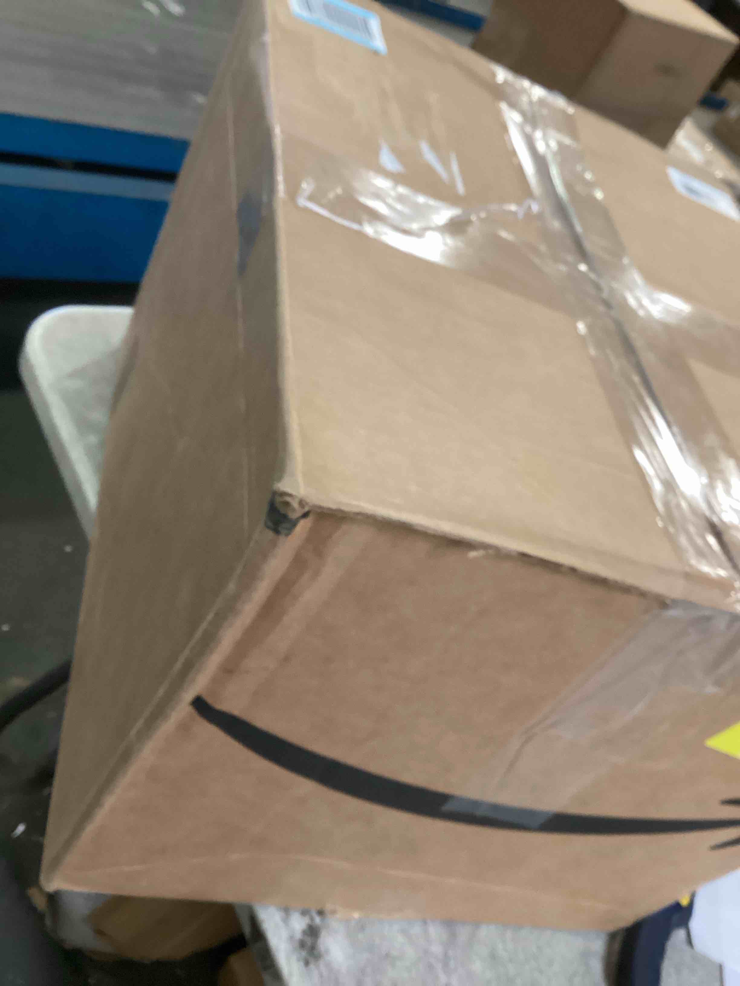 https://s3.amazonaws.com/lotting-images-prod/bidfta/TEA2050010_1739206512603.jpeg