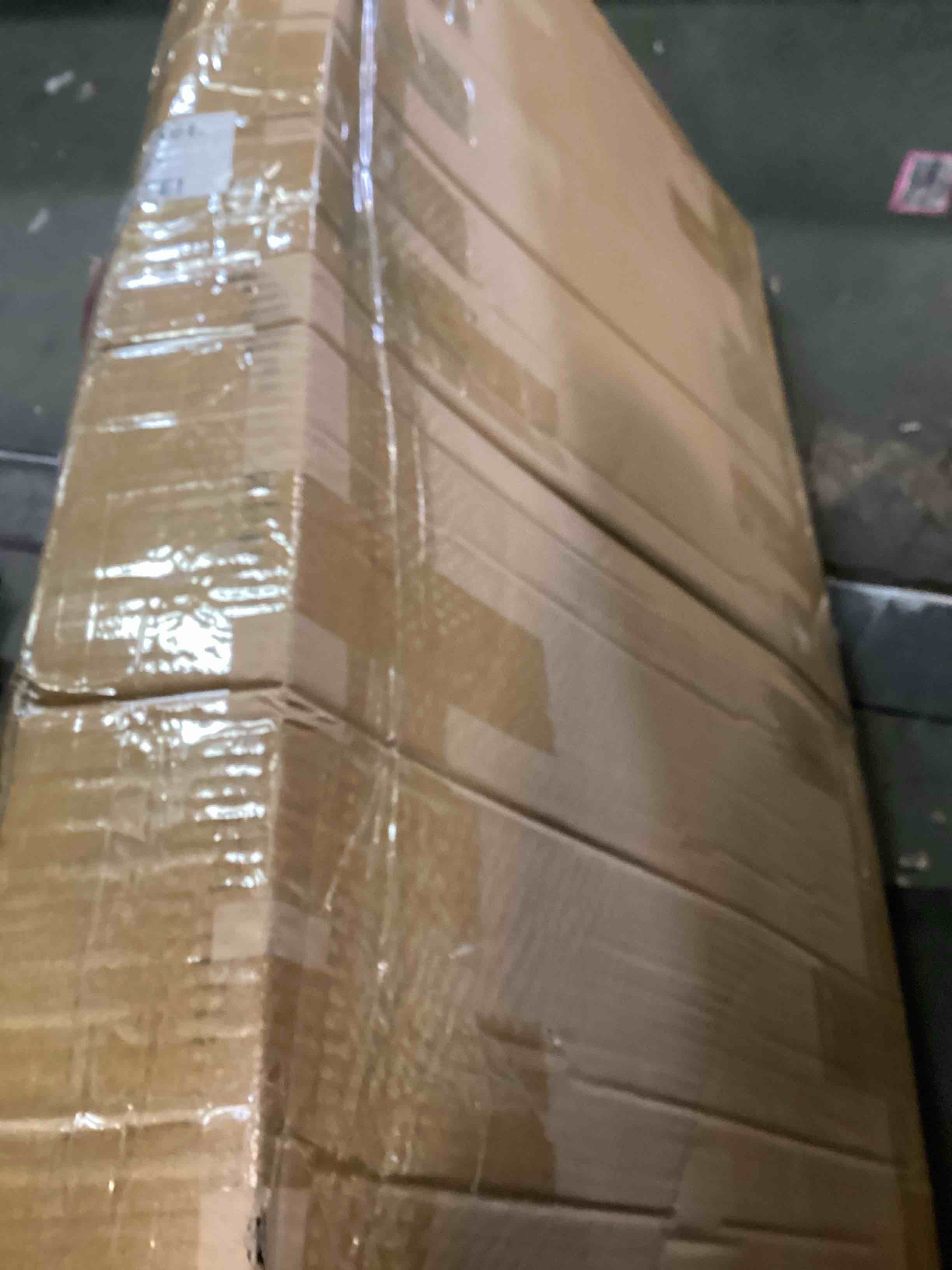 https://s3.amazonaws.com/lotting-images-prod/bidfta/TEA2050077_1739215041463.jpeg