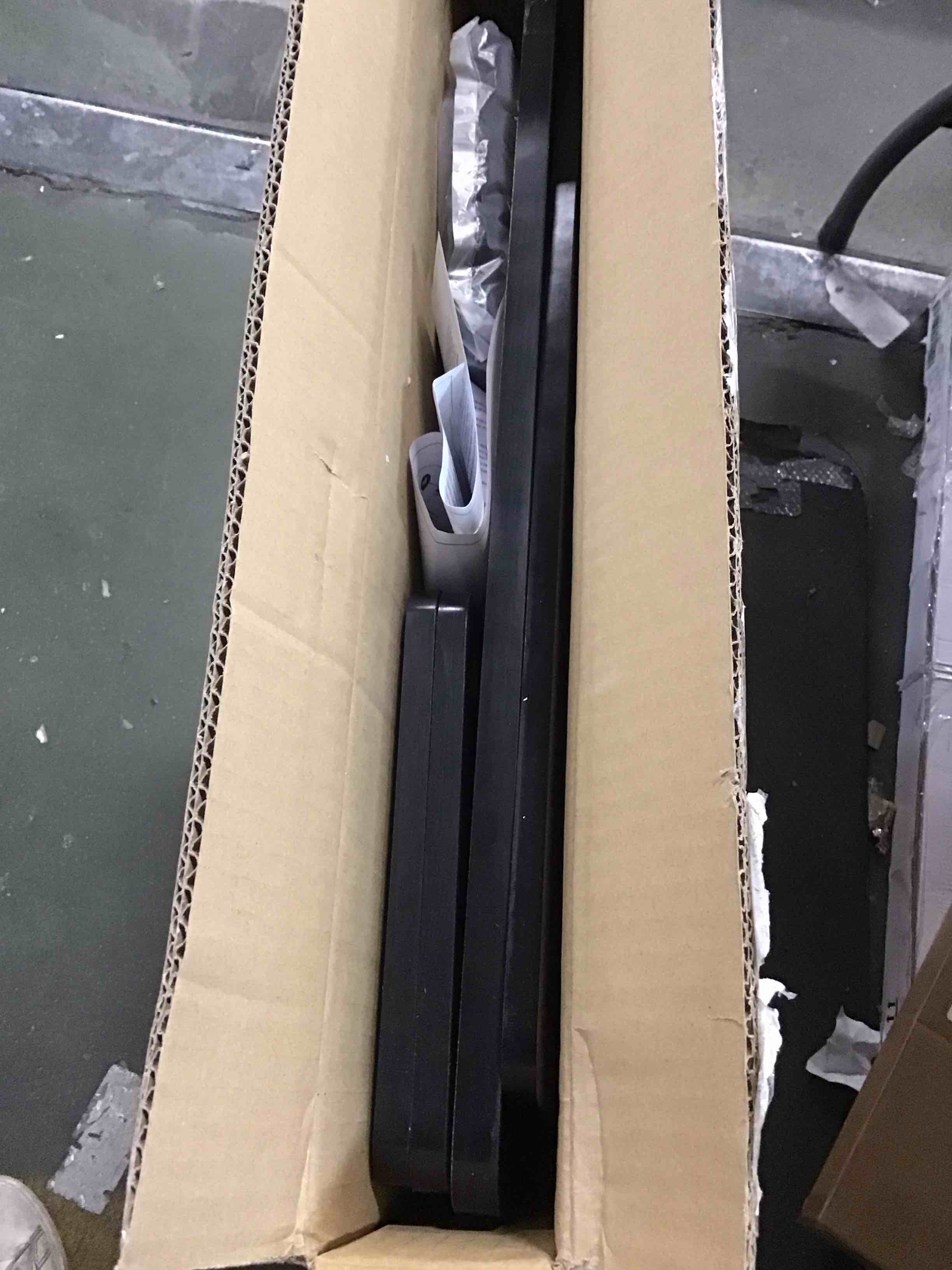 https://s3.amazonaws.com/lotting-images-prod/bidfta/TEA2050624_1739390174238.jpeg